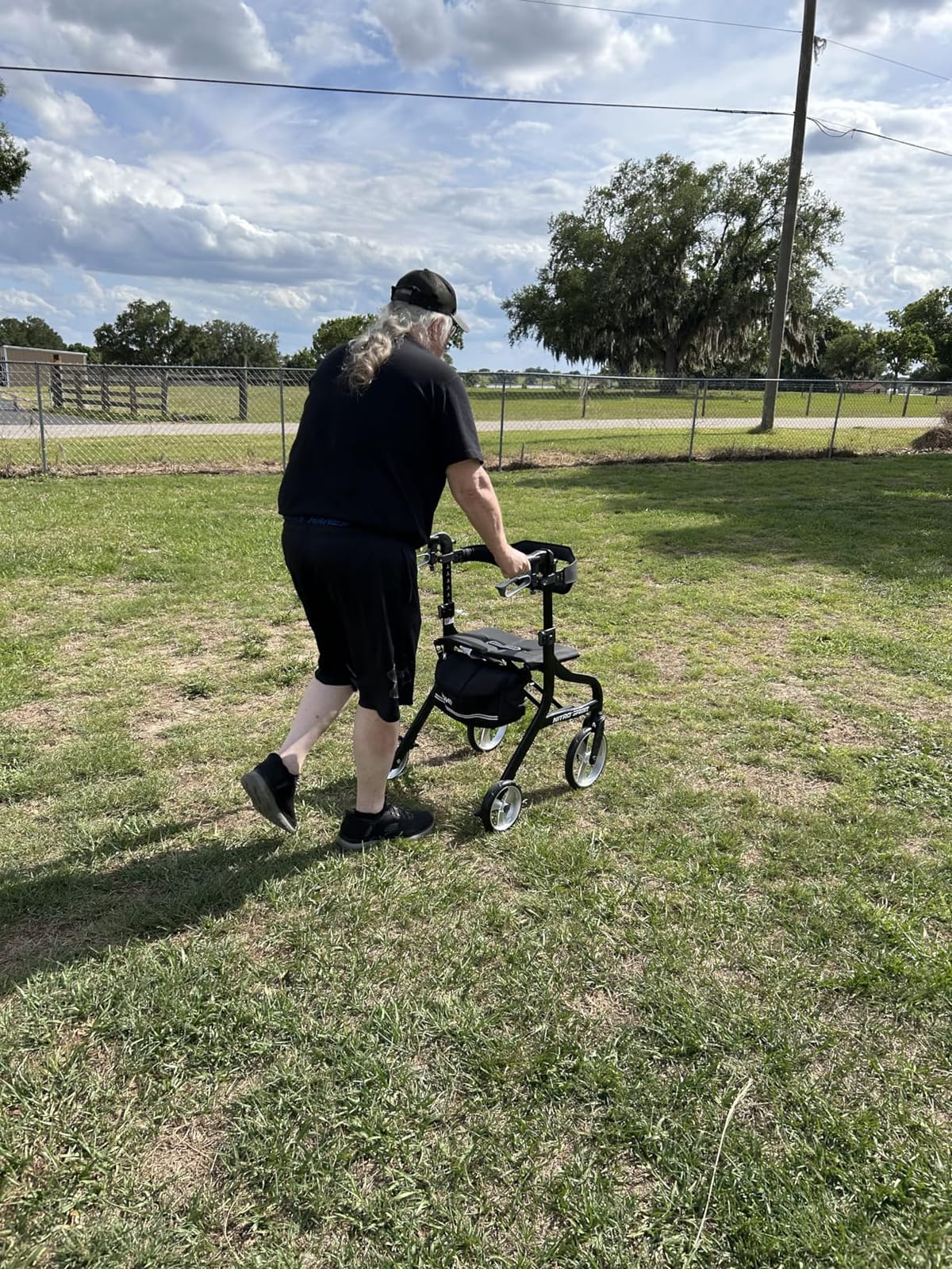 Drive Medical Nitro Sprint Rollator Walker with Seat, Standard, Blue customer photo 2