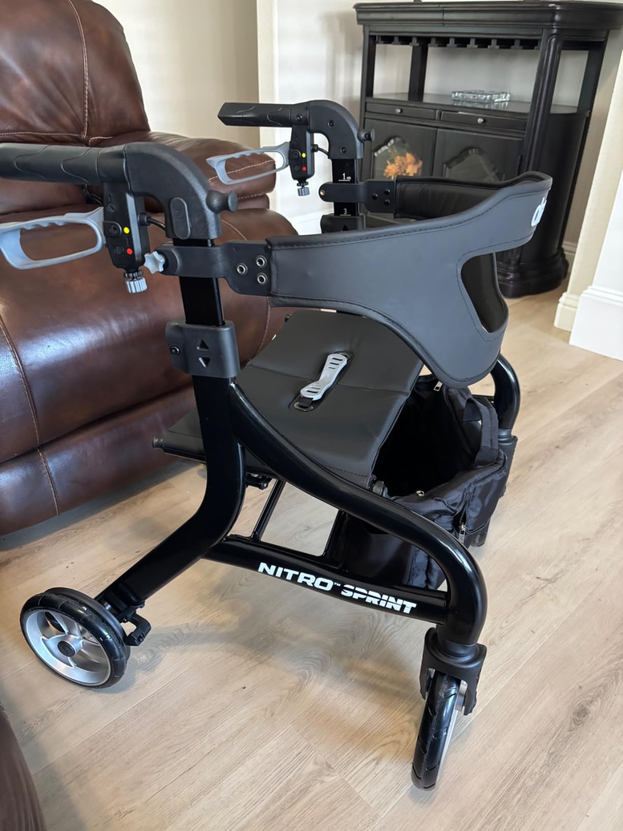 Drive Medical Nitro Sprint Rollator Walker with Seat, Standard, Black customer photo 1