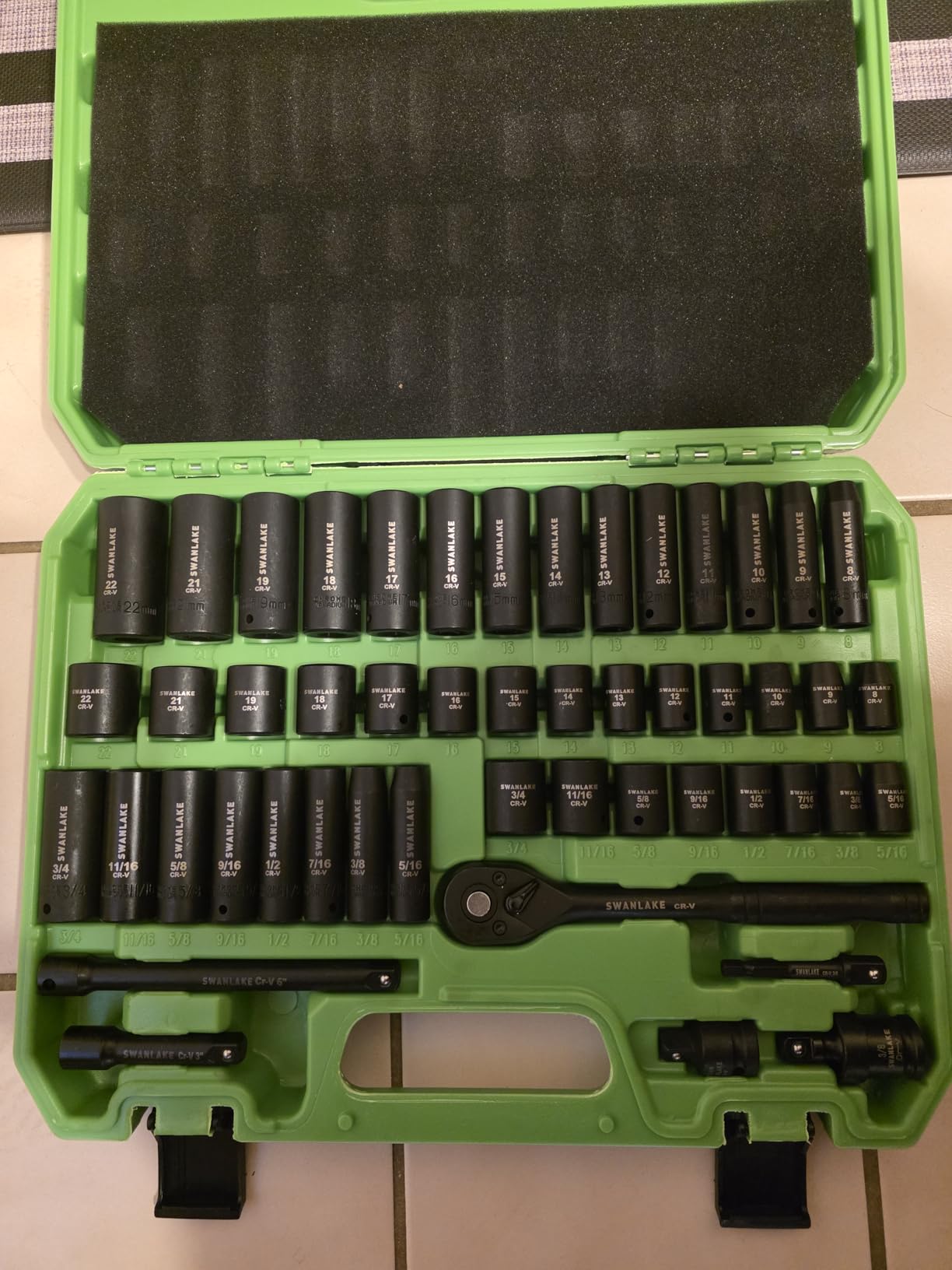 SWANLAKE 3/8'' Drive Impact Socket Set, 50-Piece Standard SAE (5/16 to 3/4 inch) and Metric (8-22mm) Size, 6 Point, Cr-V, 3/8-Inch Ratchet Handle, Extension Bar, Universal Joint customer photo 2