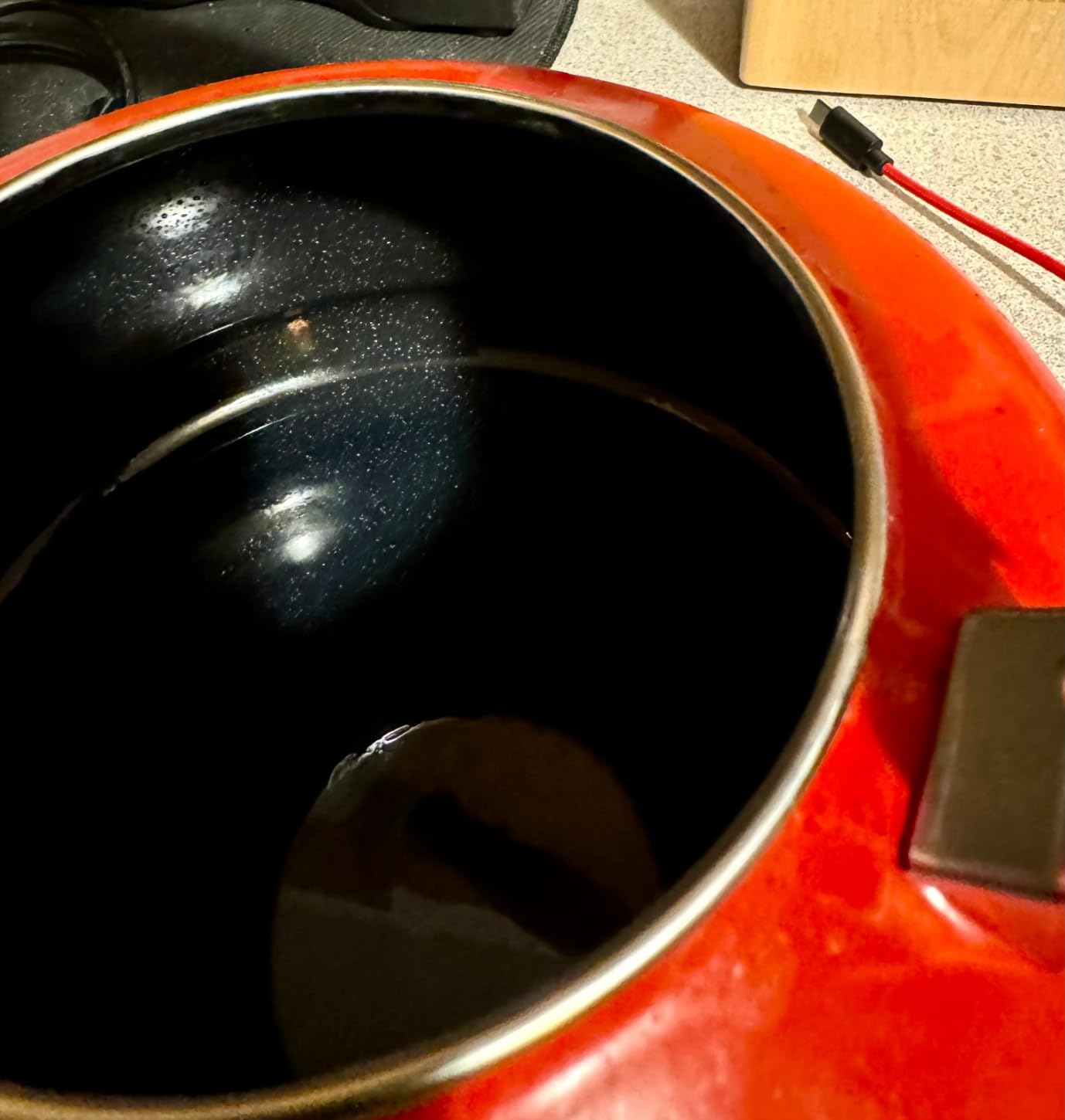 Le Creuset Enamel On Steel Whistling Tea Kettle, 1.7 qt., Cerise customer photo 2