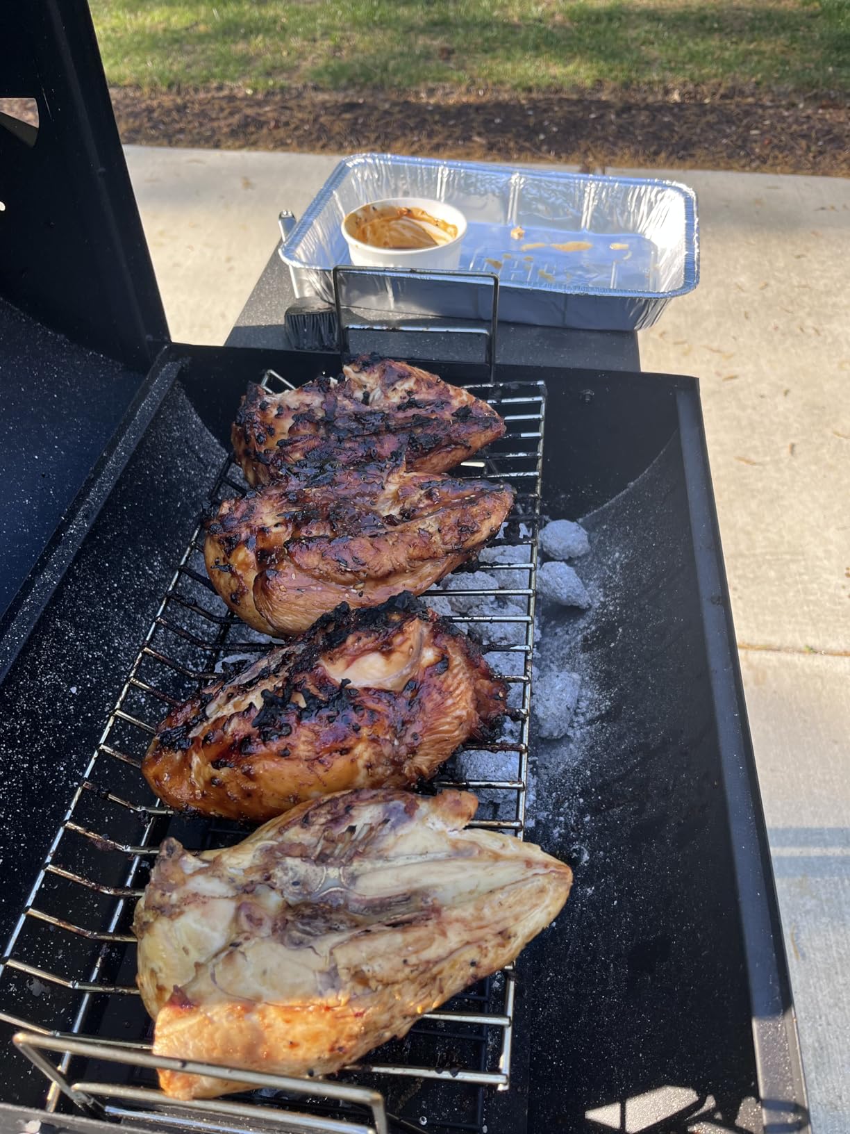 Charcoal Grill with Side Table,Barrel BBQ Grill 500 Sq In Cooking Area | Charcoal Outdoor BBQ Grill,for backyard,camping and picnic outdoor barbecue cooking by DNKMOR customer photo 2