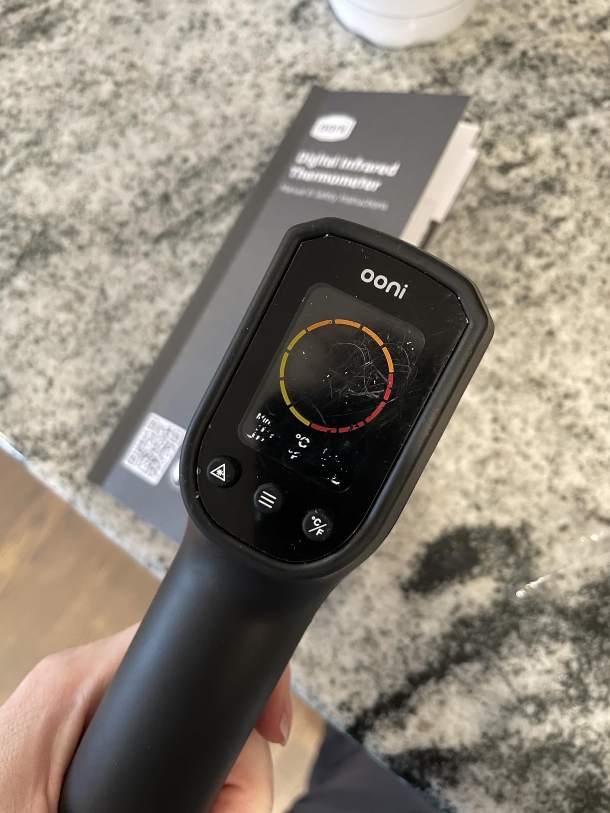 Ooni Digital Infrared Thermometer Gun - Instant Read Digital Thermometer with LCD Display, for Indoor and Outdoor Cooking, Barbecue Laser Thermometer customer photo 2