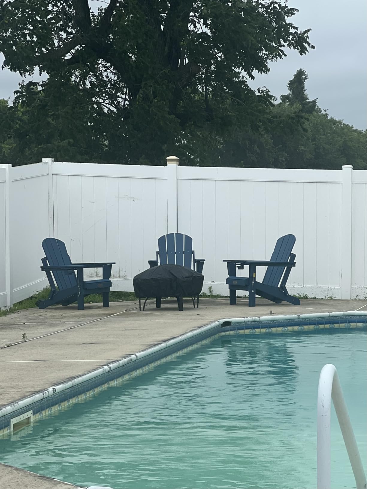 SERWALL Folding Adirondack Chair Set of 4, Fire Pit with Cup Holder -Black customer photo 2