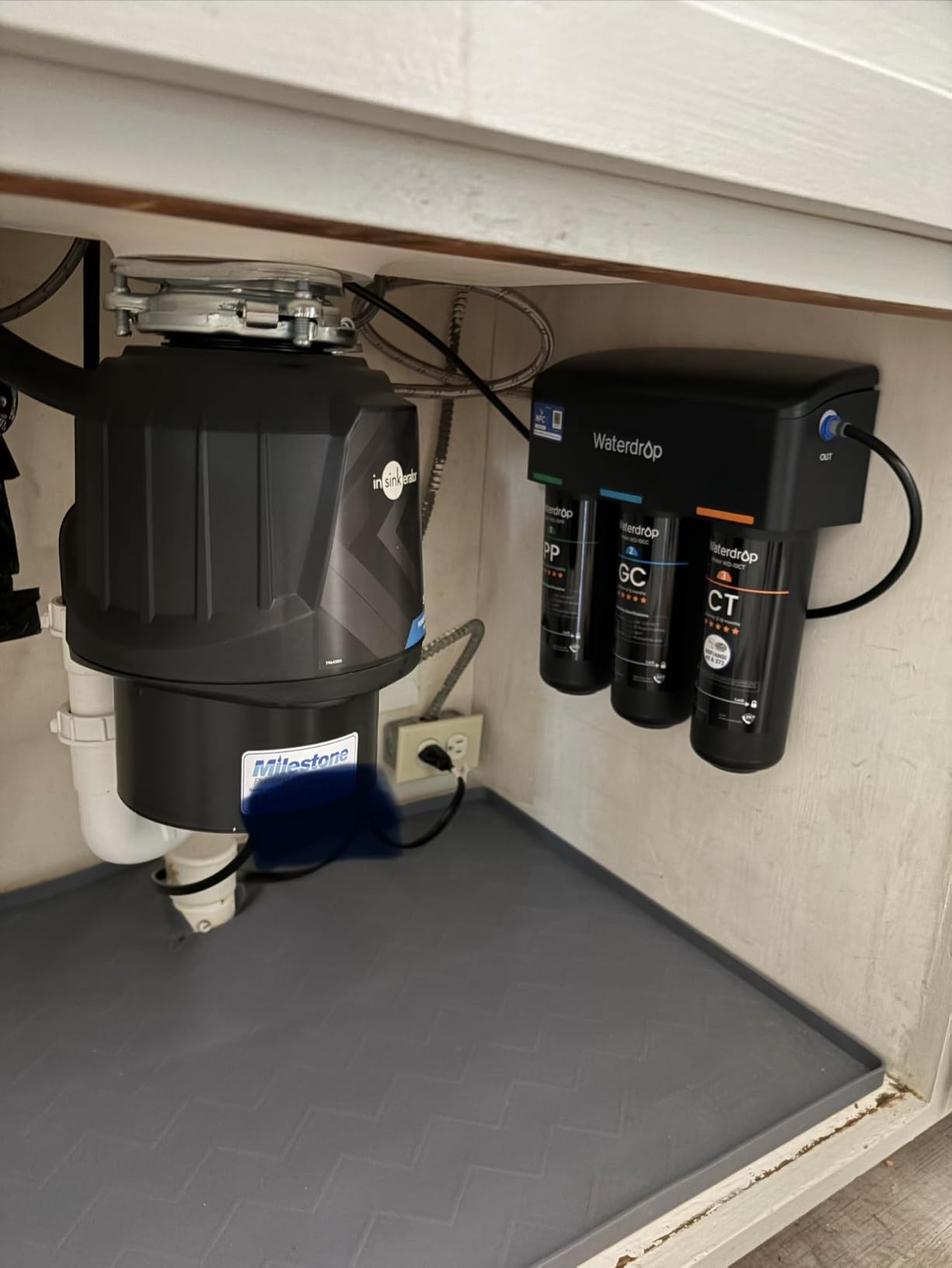 InSinkErator Power .75HP, 3/4 HP Garbage Disposal, Power Series EZ Connect Continuous Feed Food Waste Disposer, Black customer photo 2