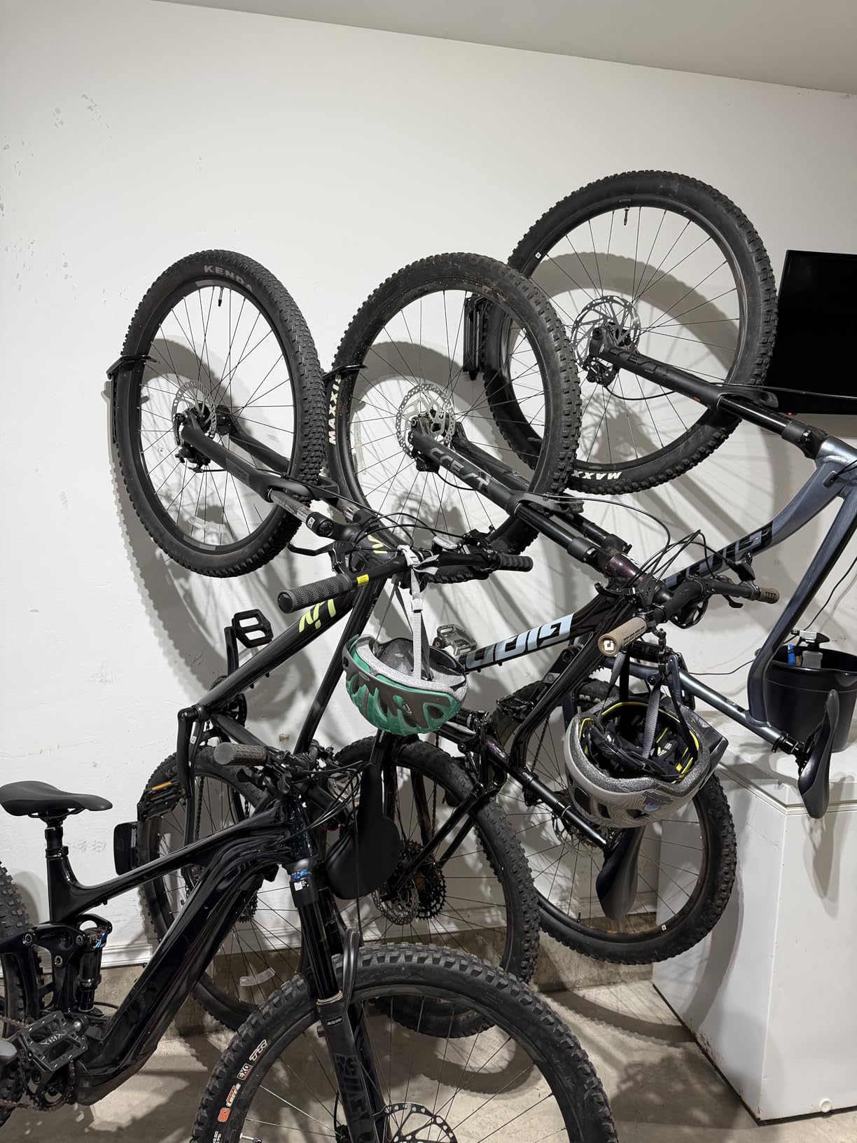 monTEK Swivel Bike Wall Mount, Bike Hangers for Garage, 1 Pack customer photo 1
