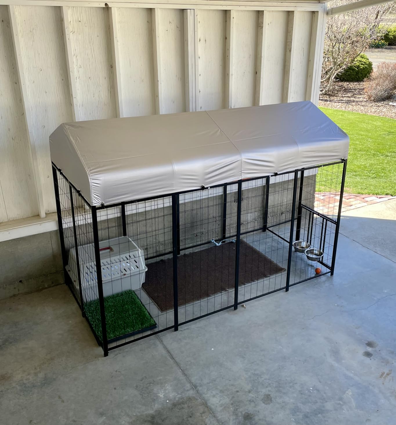 ROOMTEC Heavy Duty Outdoor Dog Kennel with Rotating Bowls, 8 x 4 x 5.6-ft customer photo 1