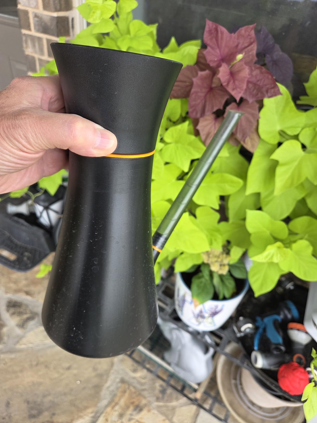 Fiskars 40oz Indoor Watering Can, Long Reach Spout, Anti-Drip Nozzle customer photo 1