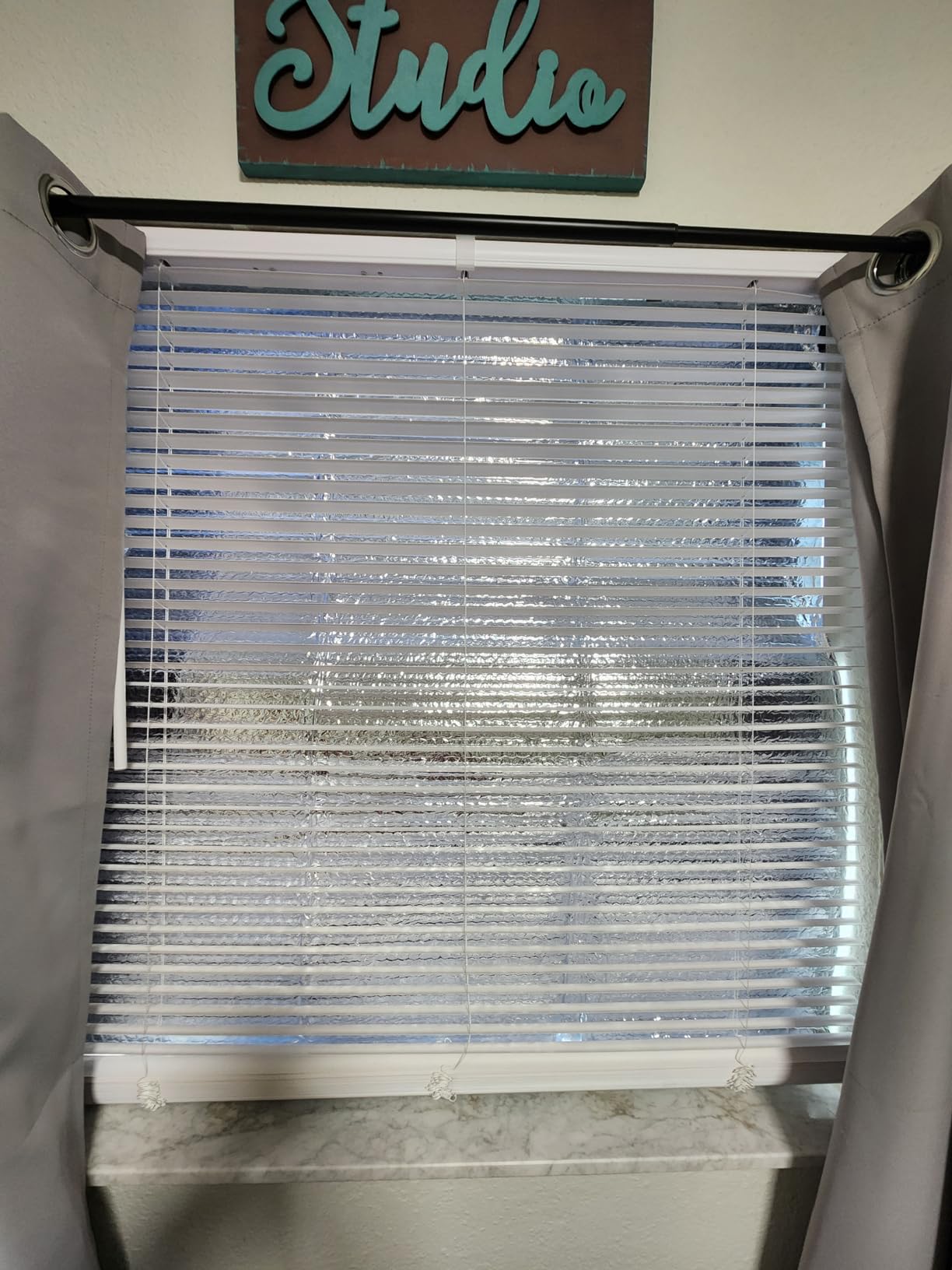 LSGCQ Reflective Insulation Roll Double Reflective Bubble Insulation Sheet customer photo 1
