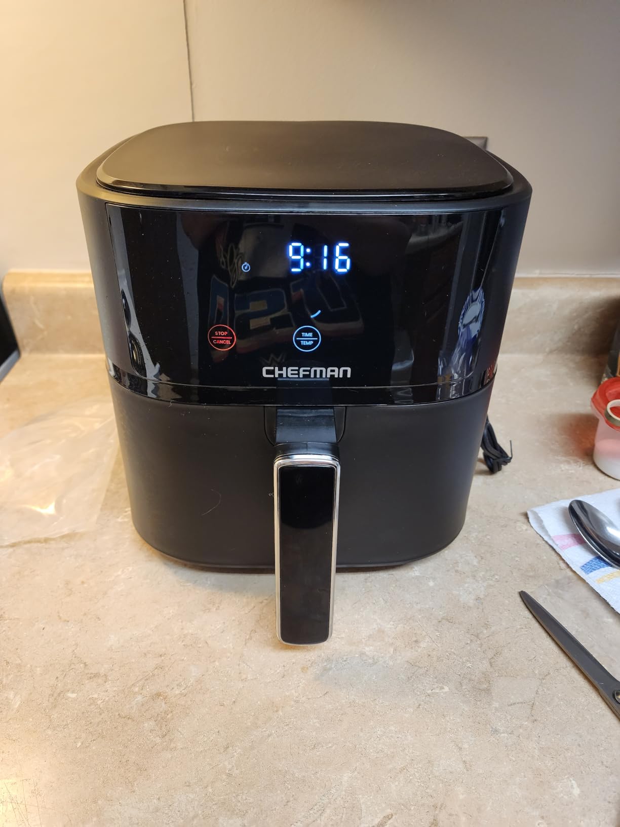 Chefman Air Fryer, 6 QT Compact Airfryer customer photo 1