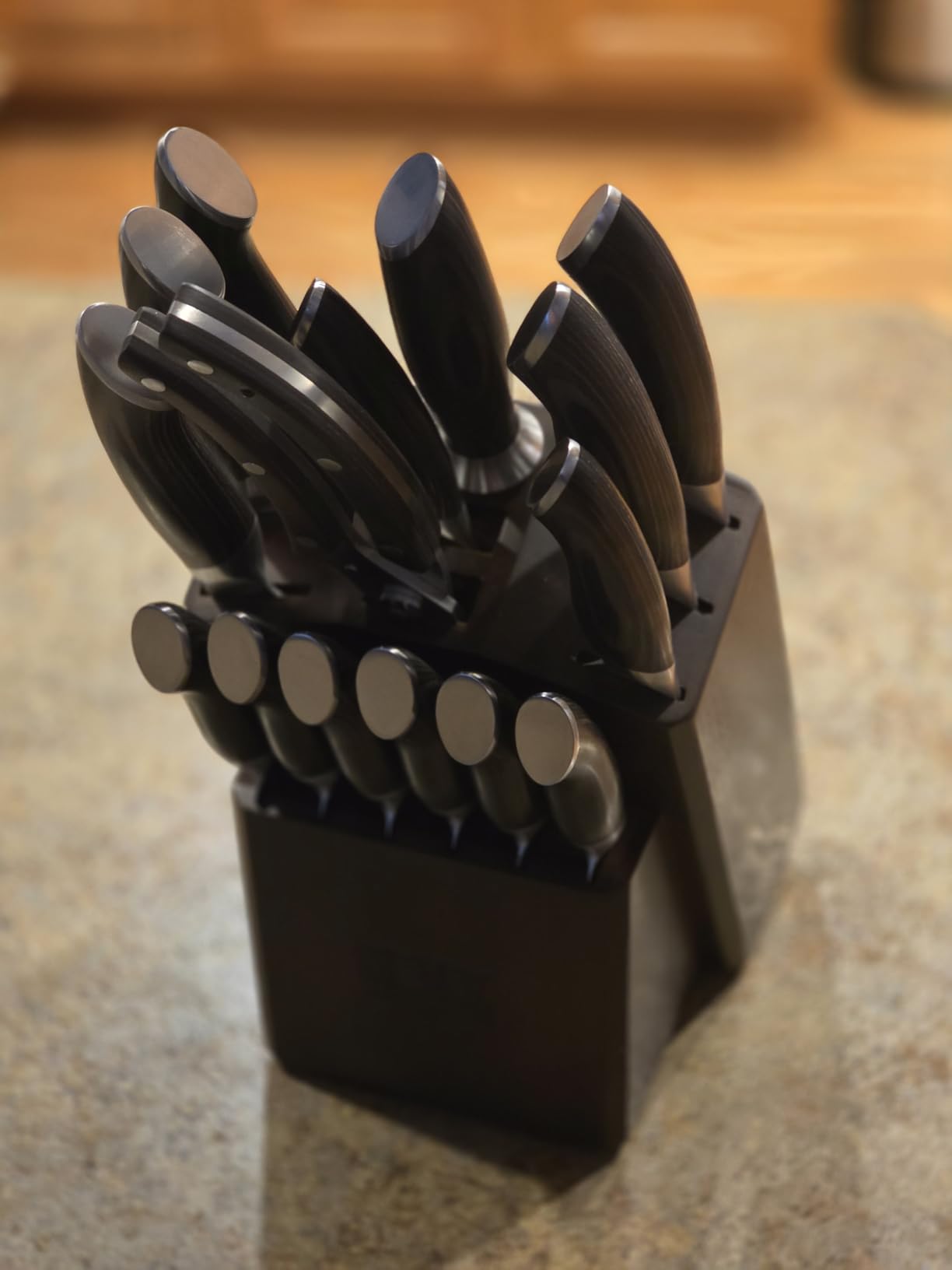 HOSHANHO 16PCS Knife Set, Ultra Sharp Japanese Kitchen Knife Set with Block | Japanese High Carbon Stainless Steel Cooking Knife set, Multipurpose Chef Knives Set with Sharpener, Ergonomic Handle customer photo 2