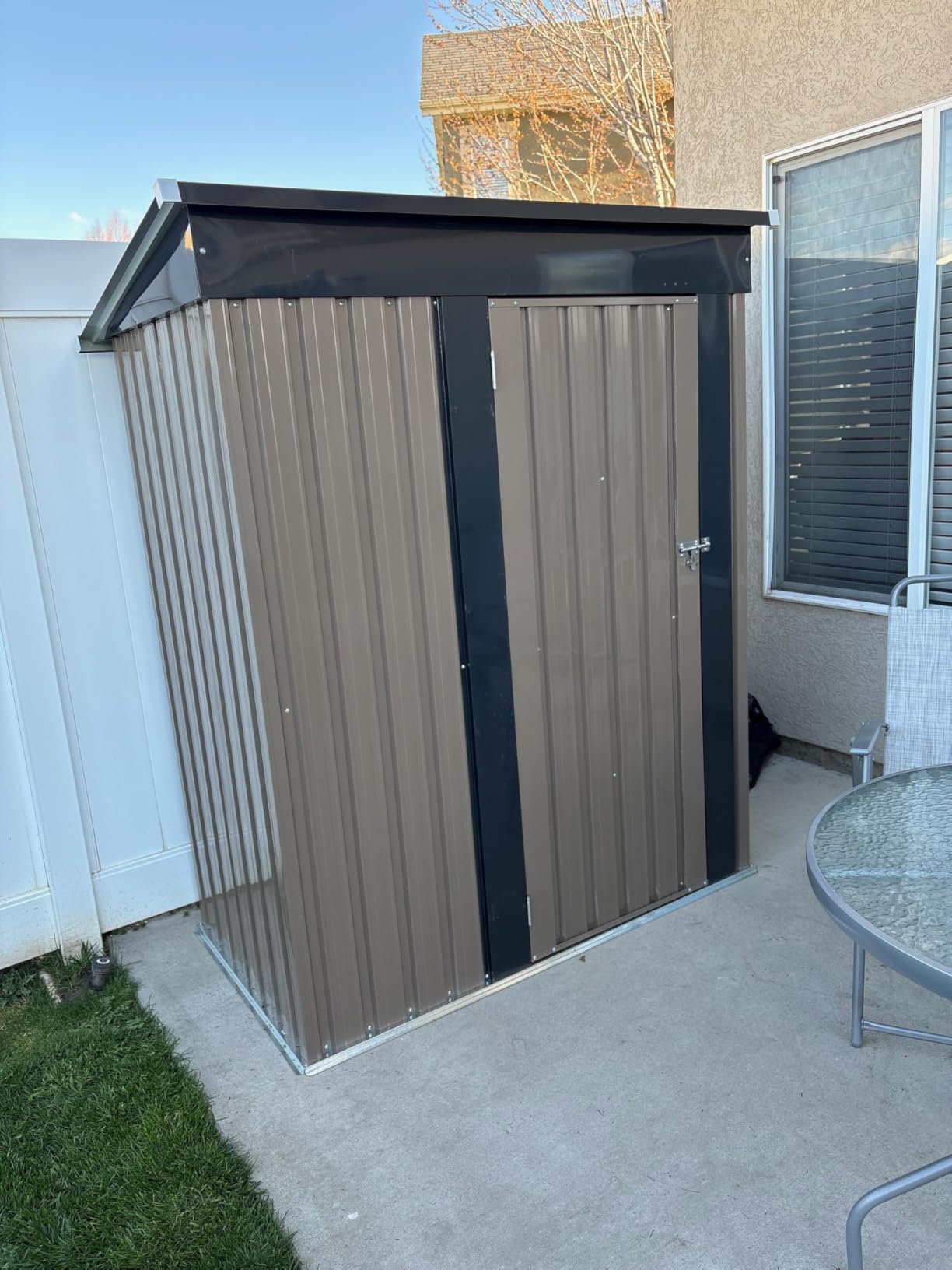 Greesum 5.8x3.3 FT Outdoor Storage Shed, Black customer photo 1