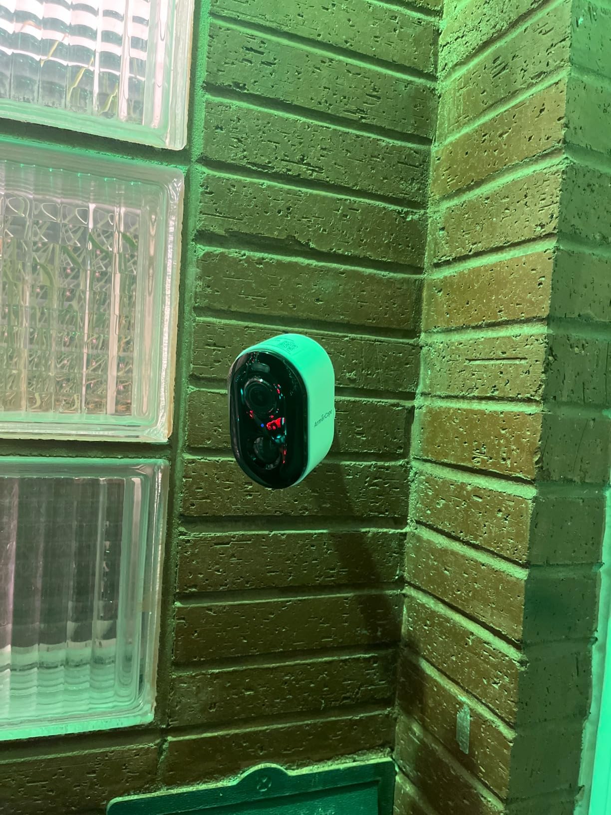 Security Cameras Wireless Outdoor, Battery Powered 2k Color Night Vision, AI Motion Detection Spotlight Siren, IP66 Weatherproof, 2-Way Talk, SD/Cloud Storage, 2.4Ghz WiFi Cameras for Home Security customer photo 2