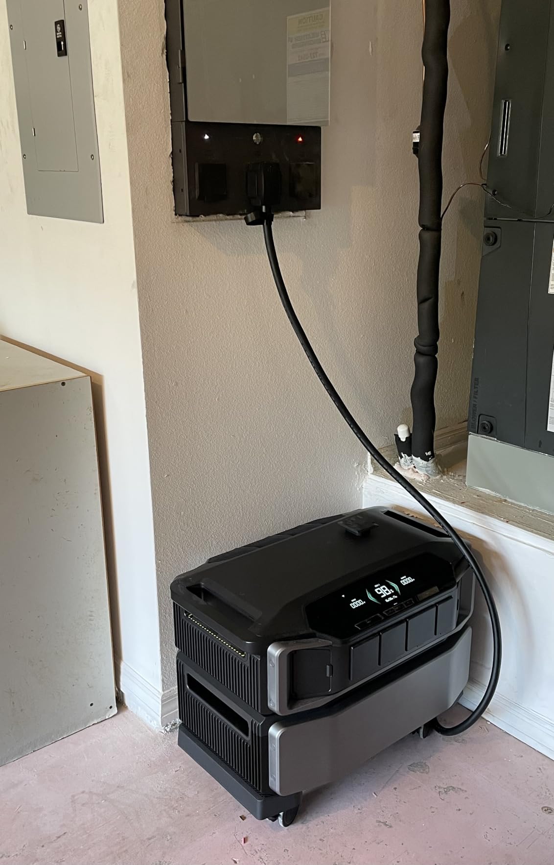 EF ECOFLOW DELTA Pro Ultra Series 6144Wh Smart Extra Battery customer photo 1