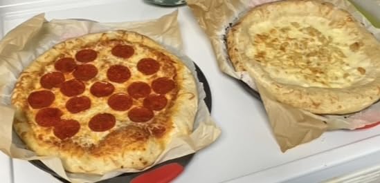 13 Inch Pizza Pan for Oven (2 Pack) Round Pizza Pan with Holes - Non-Stick Carbon Steel Pizza Tray with Silicone Handles - for Cooking, Baking, and Grilling - Dishwasher Safe customer photo 1