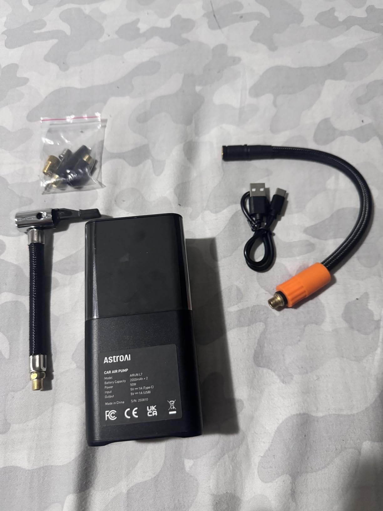 AstroAI L7 Tire Inflator Portable Air Compressor,150 PSI Cordless Bike Pump customer photo 2