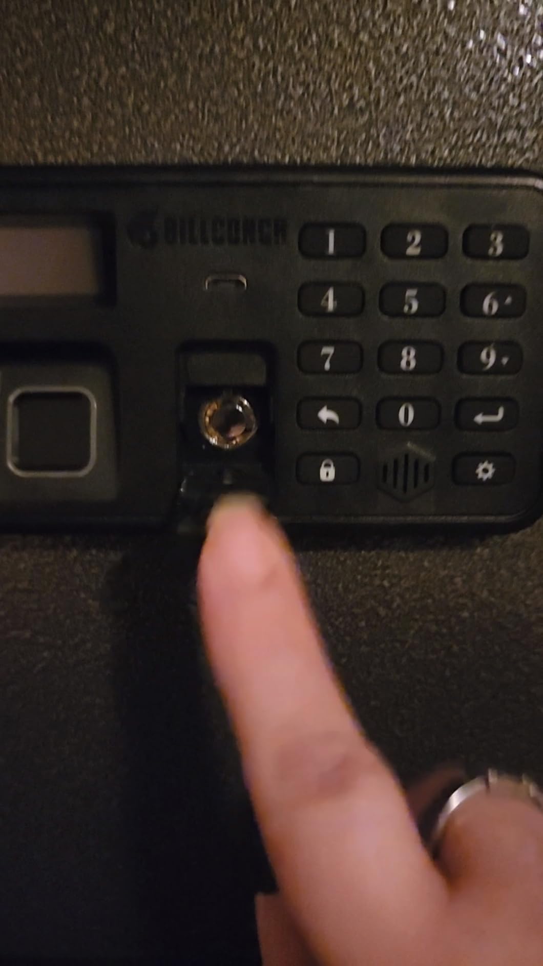 BILLCONCH Biometric Gun Safe for Multiple Handguns Quick Access Pistol Safe customer photo 1