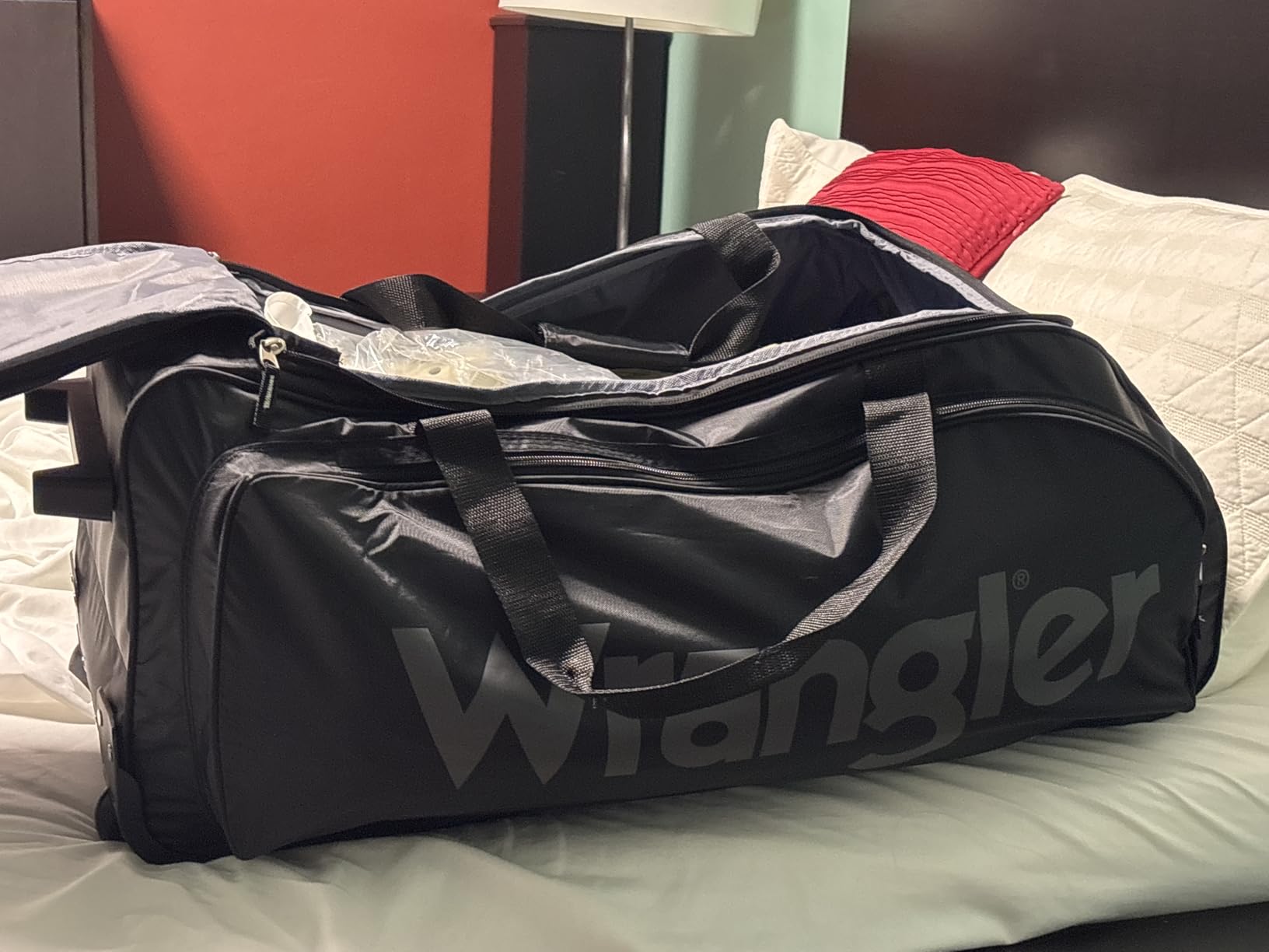 Wrangler Wesley Rolling Duffel Bag, Seaform, Large 30-Inch customer photo 1