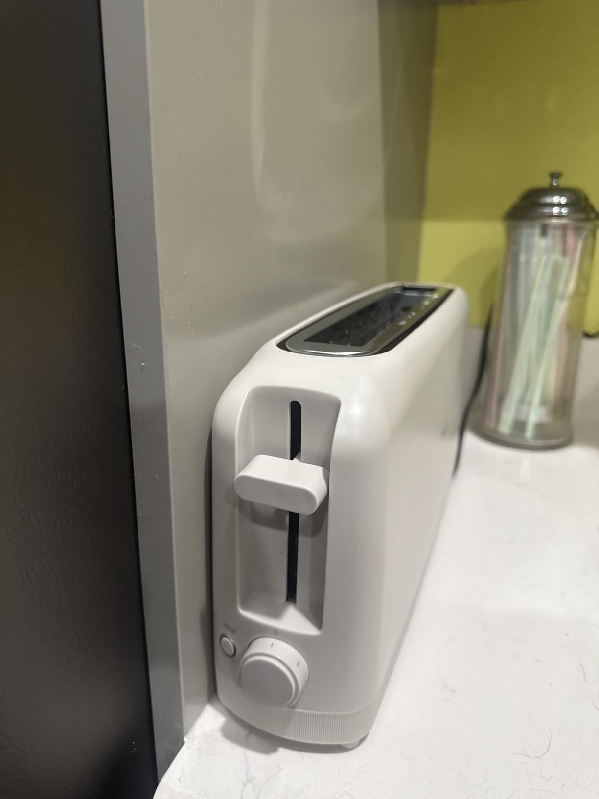 bella Fits-Anywhere 2-Slice Slim Toaster, Long Slot & Extra Wide, Oatmilk customer photo 1