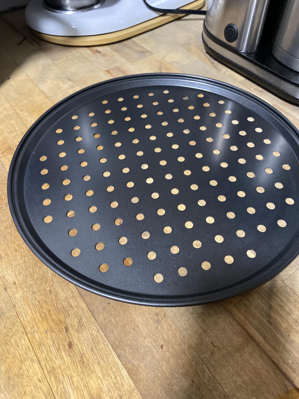 CasaCulina 12 Inch Pizza Pan with Holes, Nonstick Pizza Tray for Oven customer photo 1