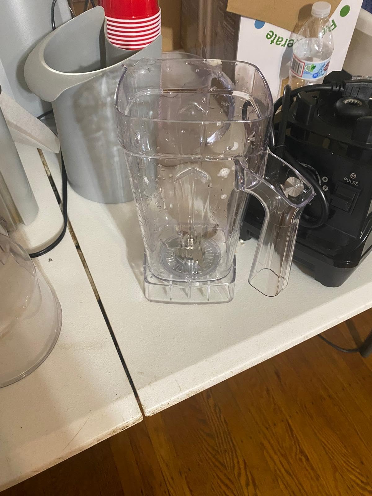 OMMO Blender 1800W, High Speed Countertop Blender with 60oz BPA-Free Jar | Durable Stainless Steel Blades, Ice Crushing Smoothie Maker for Shakes, Nuts, Frozen Fruits, Dishwasher Safe customer photo 1