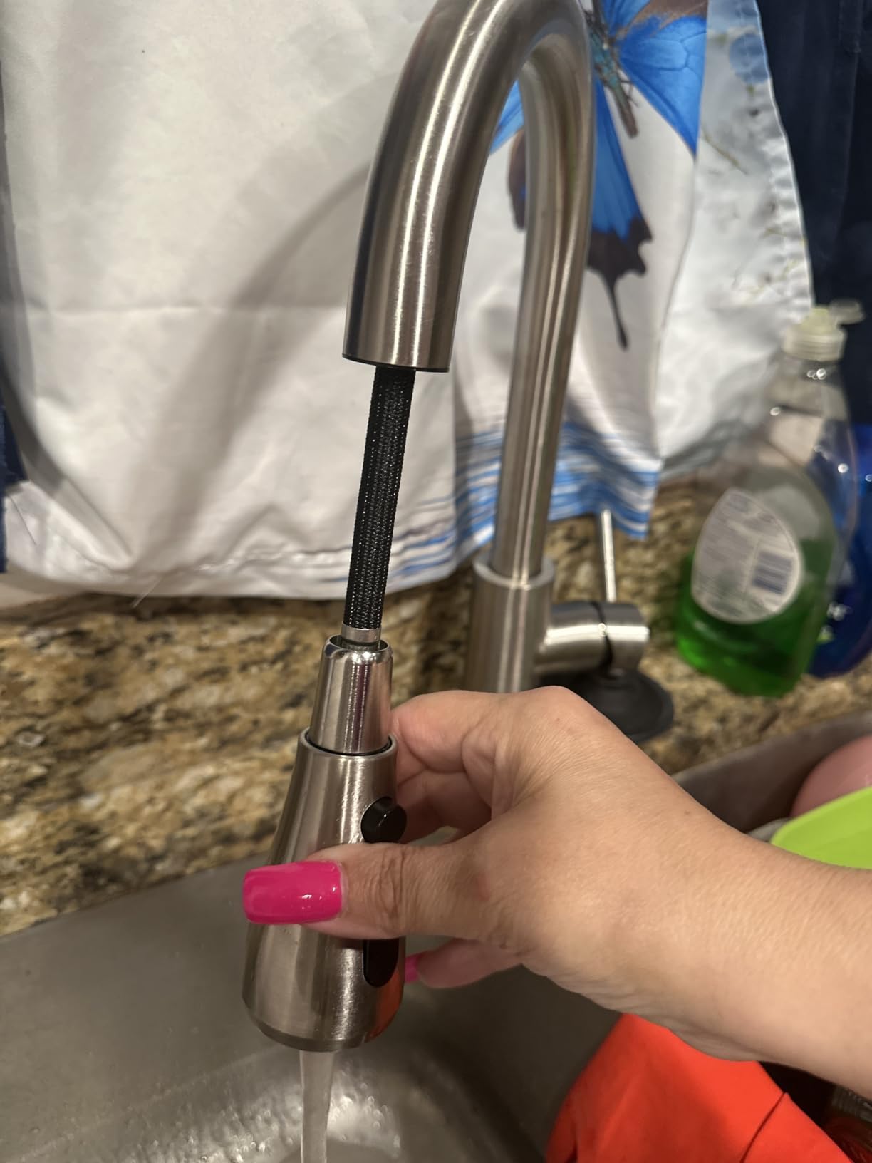 Hiqufet Touchless Kitchen Faucet, Pull Down Sprayer, Brushed Nickel customer photo 1