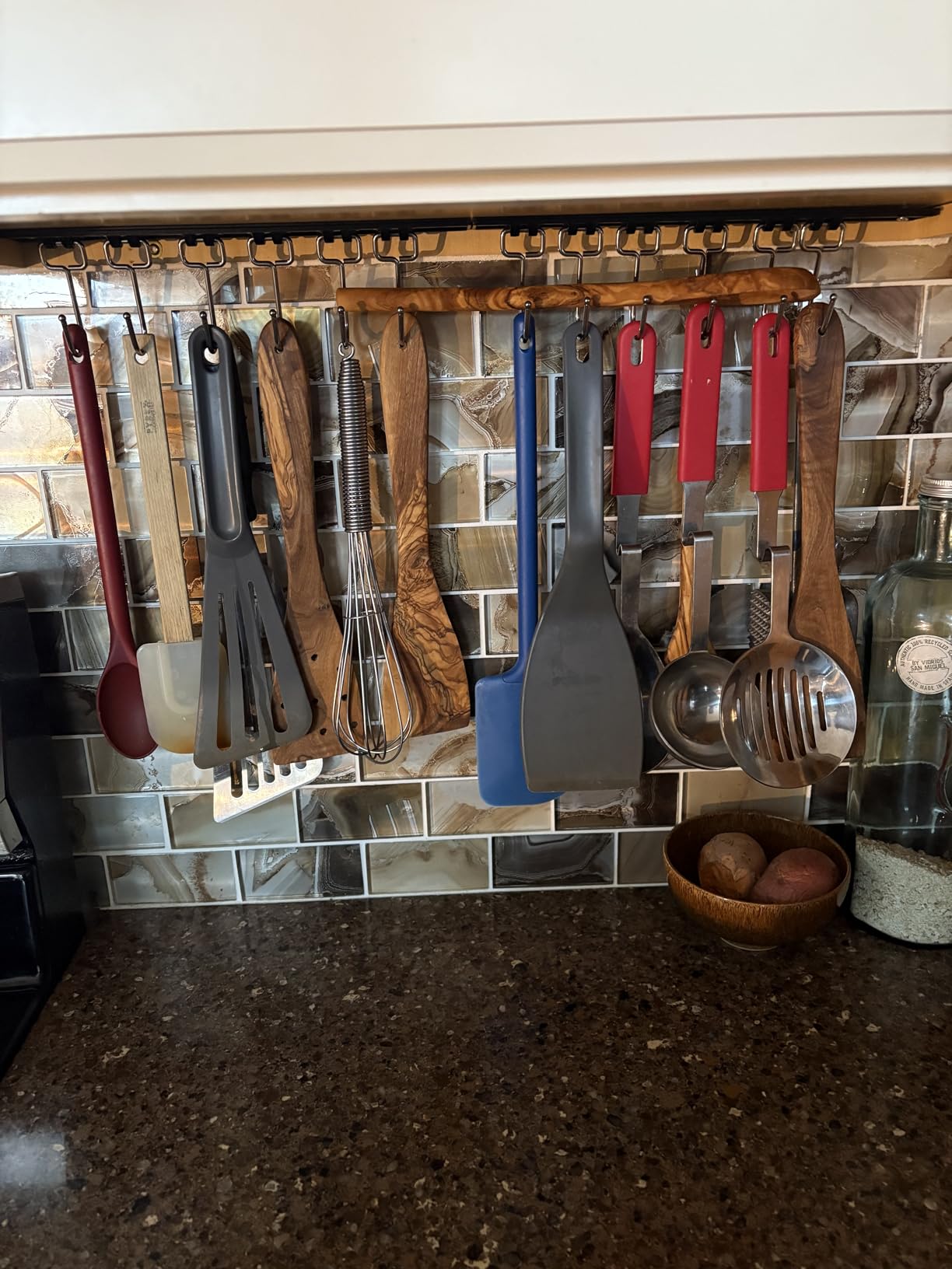 Cociat 2pcs Utensil Racks with 6 Hooks 11 Inch Mug Holder Under Cabinet Kitchen Utensil Holders Multifunctional (11 inch) customer photo 1