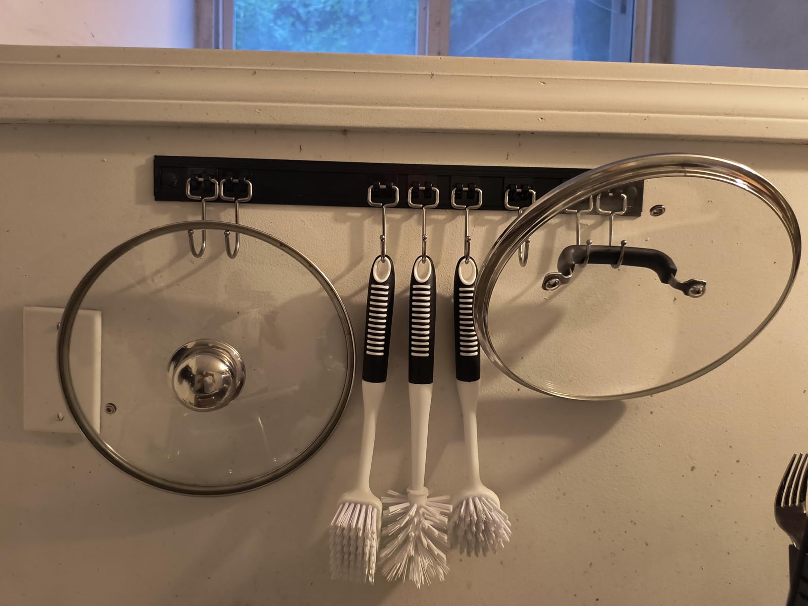 Cociat 2pcs Utensil Racks with 6 Hooks 11 Inch Mug Holder Under Cabinet Kitchen Utensil Holders Multifunctional (11 inch) customer photo 2