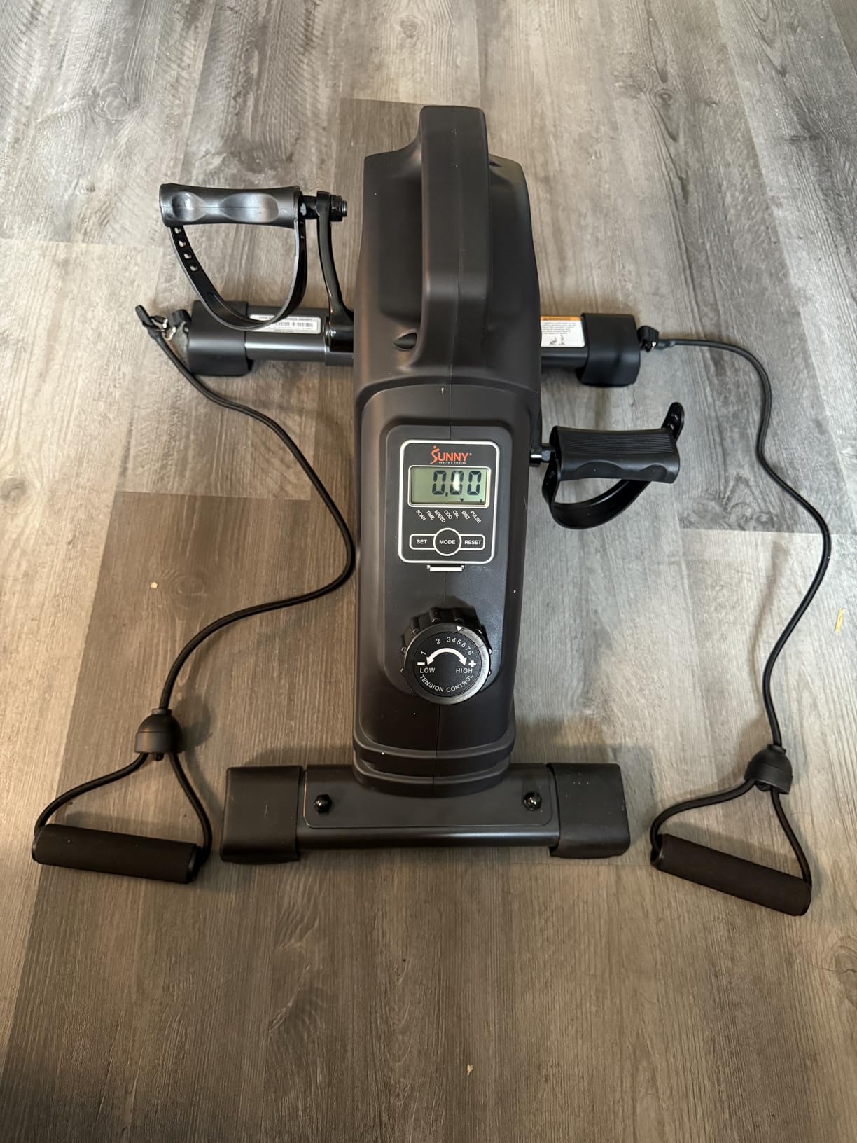 Sunny Health & Fitness 2-in-1 Smart Magnetic Pedal Exerciser, Compact Indoor Under-Desk Mini Exercise Bike for Full Body Cardio Workout and Physical Therapy, Free SunnyFit Training App Connection customer photo 2
