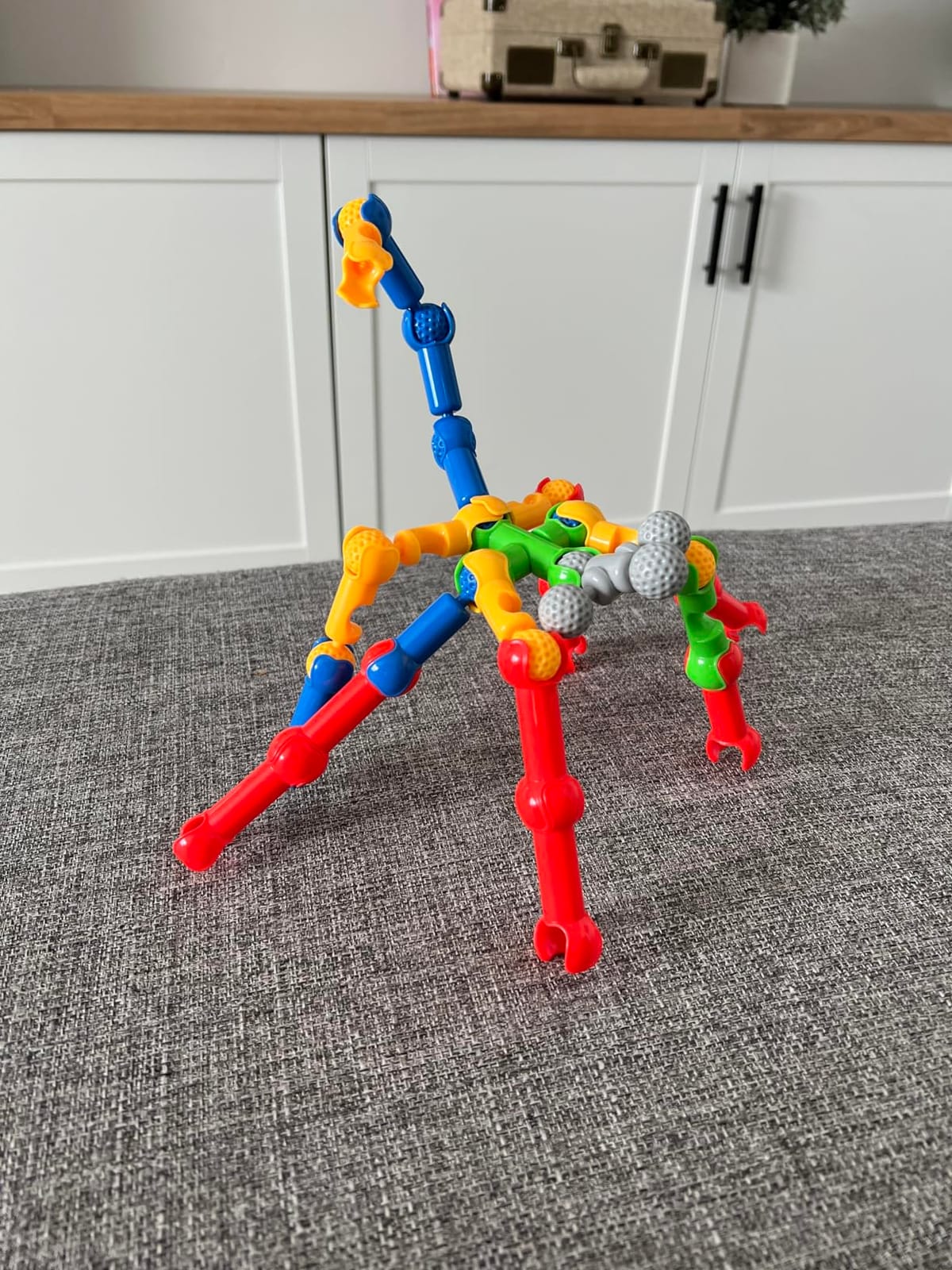 Huaker STEM Building Toys for 3 4 5 6 7 8 Year Old Boys Girls Birthday Gift customer photo 1