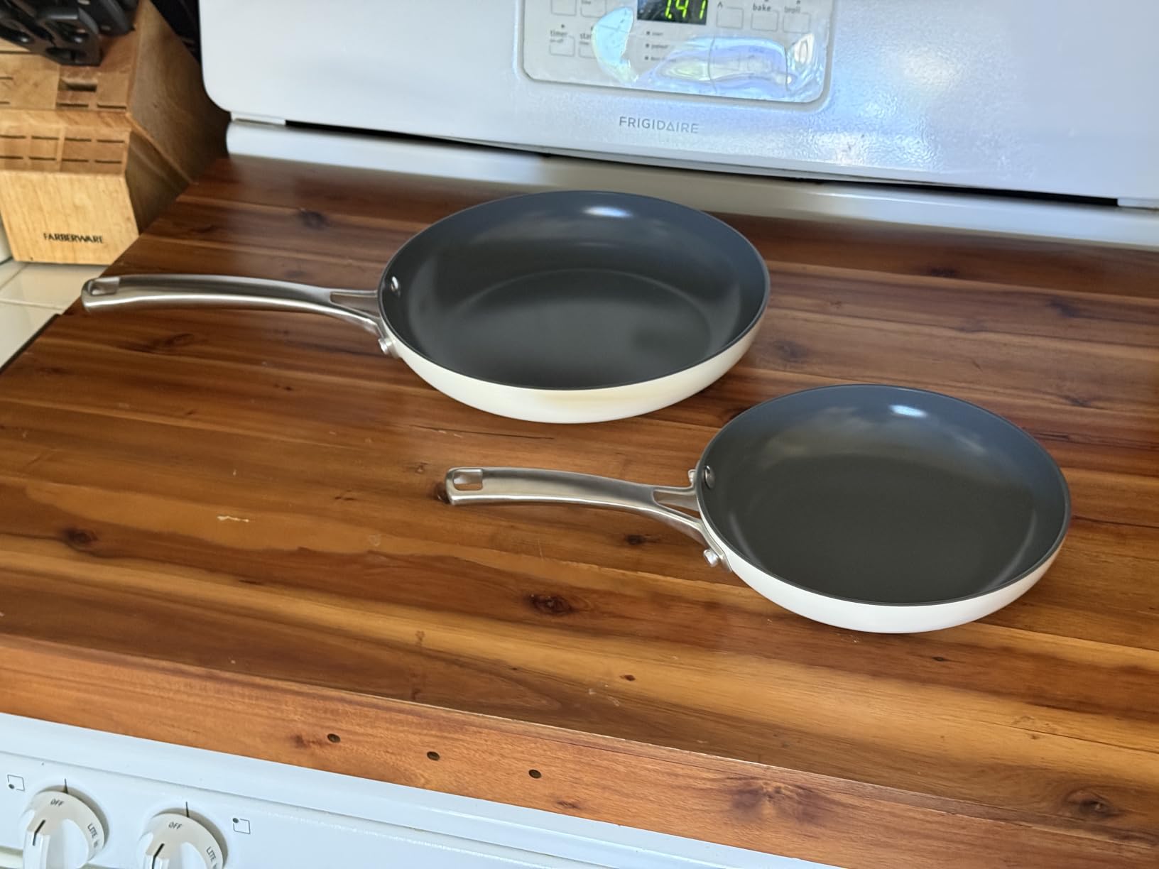 Calphalon Ceramic Nonstick 8