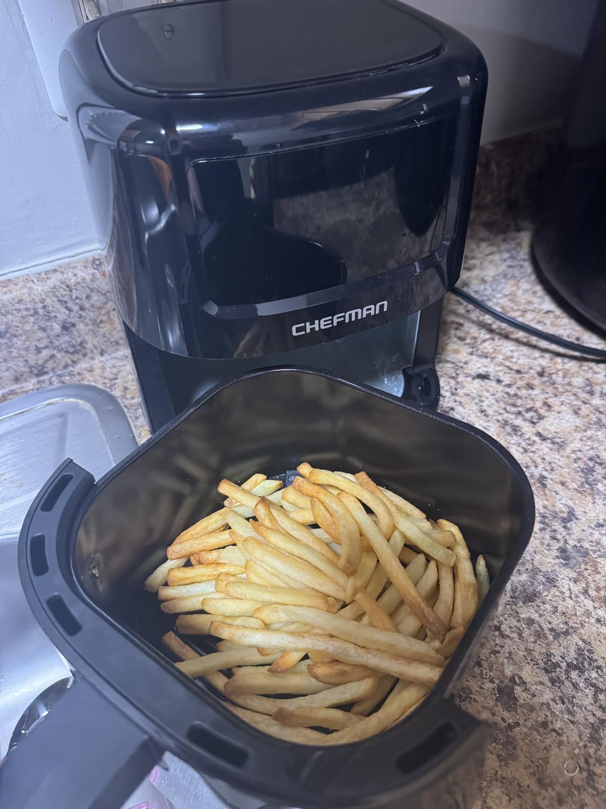 CHEFMAN 2 Qt Mini Air Fryer - Digital Space-Saving Compact Air Fryer with Nonstick and Dishwasher Safe Basket, Quick & Easy Meals in Minutes, Features Digital Timer and Shake Reminder - Black customer photo 1