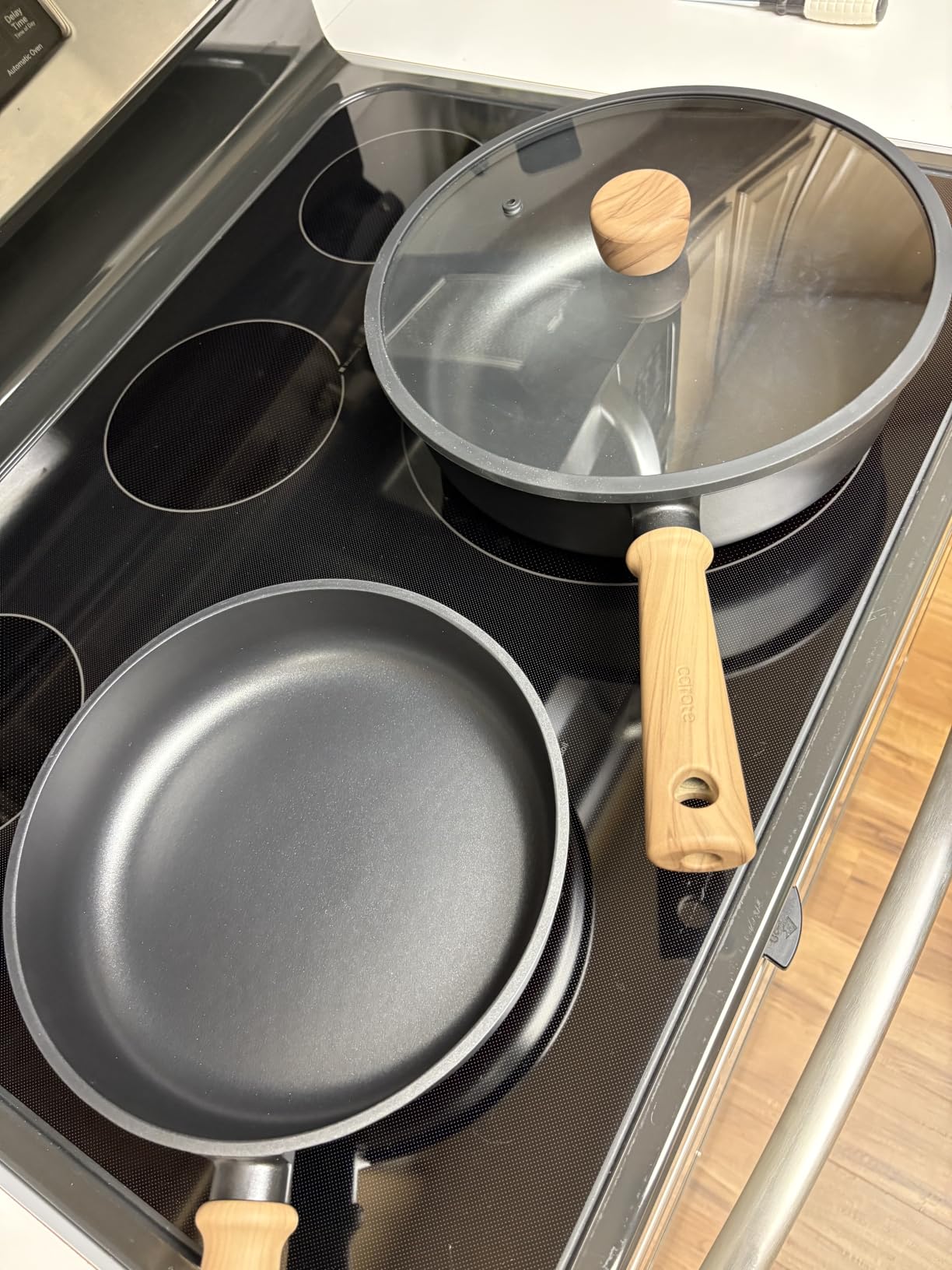 CAROTE 16pcs Pots and Pans Set, Nonstick Cookware Sets | Titanium Reinforced Coating, Scratch-Resistant, Easy to Clean, Even Heating, Induction Compatible, with Frying Pans Set customer photo 2