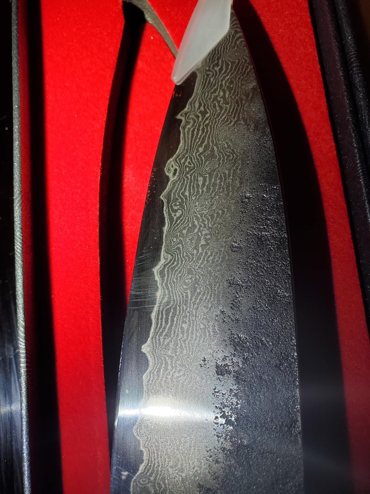 8'' Japanese Chef Knife, Razor Sharp Hand-Forged Damascus VG10 Steel Core | Kurouchi Forged Finish, 67-Layer Damascus Cladding, For Professional & Home Chefs, Leather Sheath Included, Premium Gift Box customer photo 2