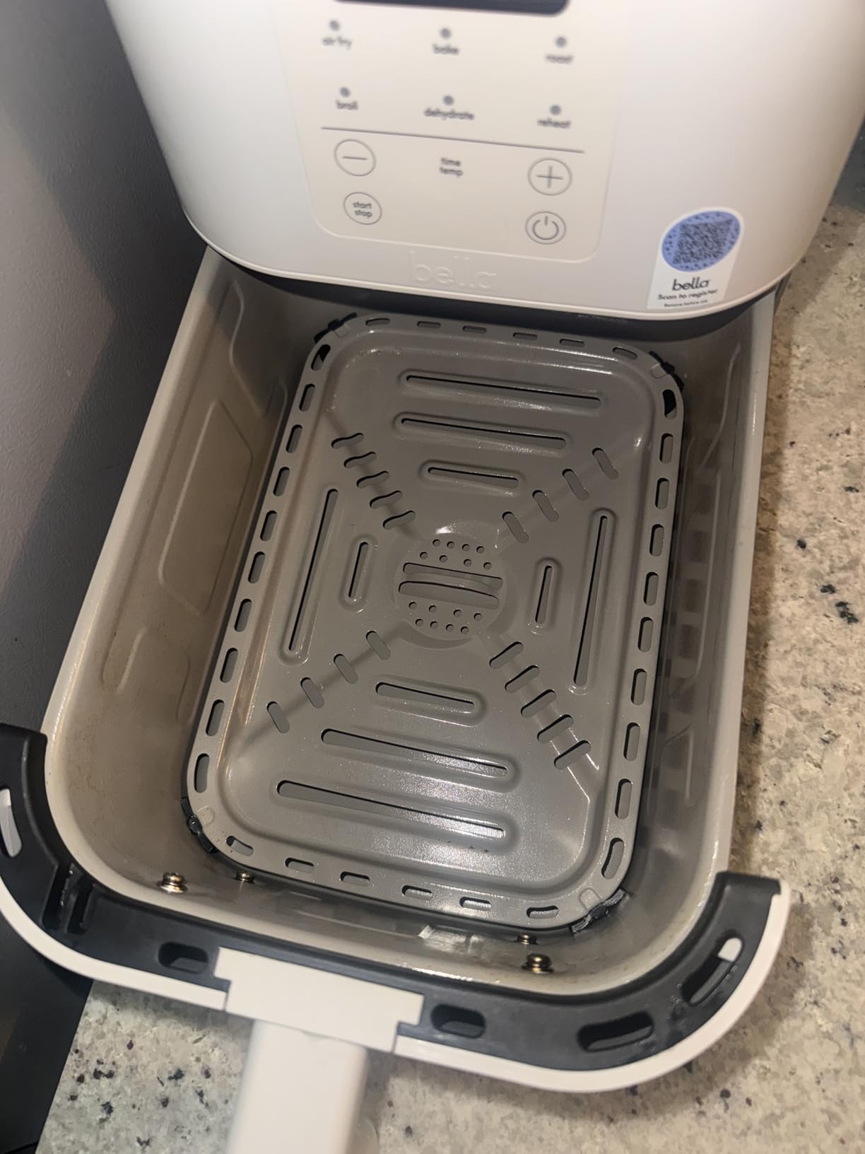bella Fits-Anywhere 6qt Slim Air Fryer, Non-Toxic Coating, Oatmilk customer photo 1