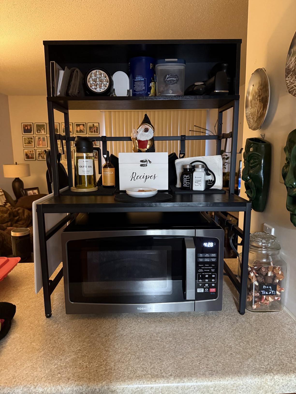 TOSHIBA Microwave Oven, 0.9 Cu.Ft, 900W, Black Stainless Steel | 6 Auto Menus, Mute Function, Child Lock, LED Lighting, 10.6 Inch Removable Turntable, Perfect for Apartment customer photo 2