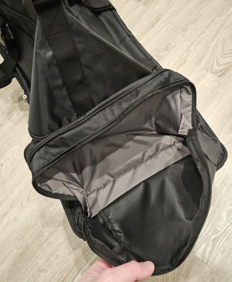Amazon Basics Wheeled Rolling Duffel Bag, 30-Inch (76.2 cm) Checked-Size, Expandable, Shoe Compartment, Telescoping Handle, Black customer photo 1
