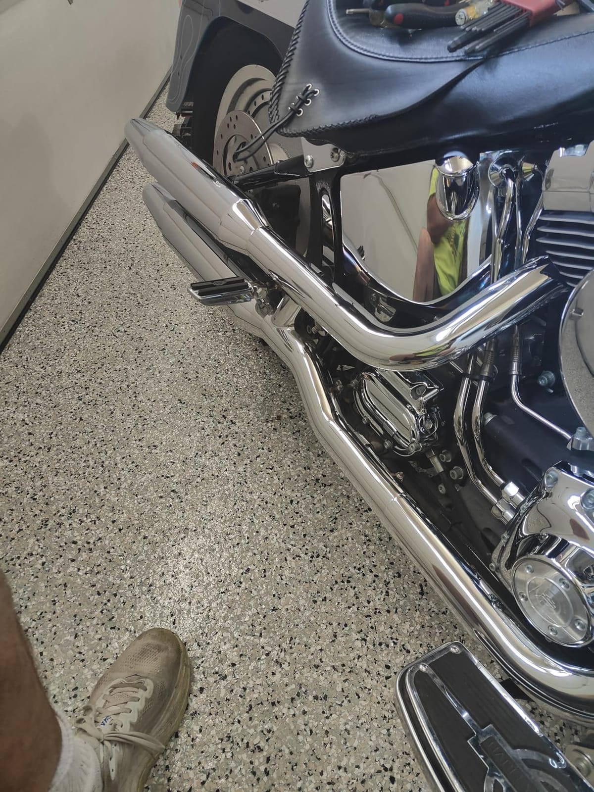 Polyaspartic High Solids Topcoat Coating System - 2 Gallon Kit - Clear Coating Gloss Finish - Easy-to-Use 1:1 Mix Ratio - Protection to Adhesion, UV, Abrasion, & Scratches (Medium Cure) customer photo 2
