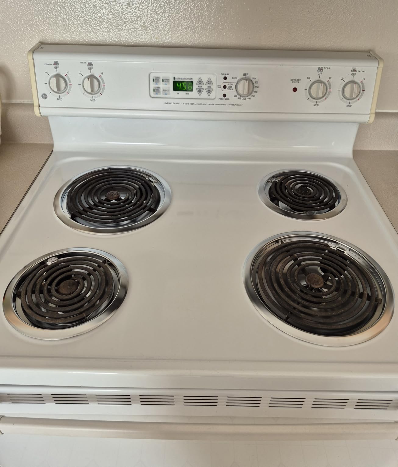 Electric Stove Drip Pans Set of 4 (2 x 6-Inch & 2 x 8-Inch) Replacement Stove Drip Pans for Electric Stove for GE & Hotpoint Ranges - Compatible with WB31T10010 and WB31T10011 Stove Burner Drip Pan customer photo 2