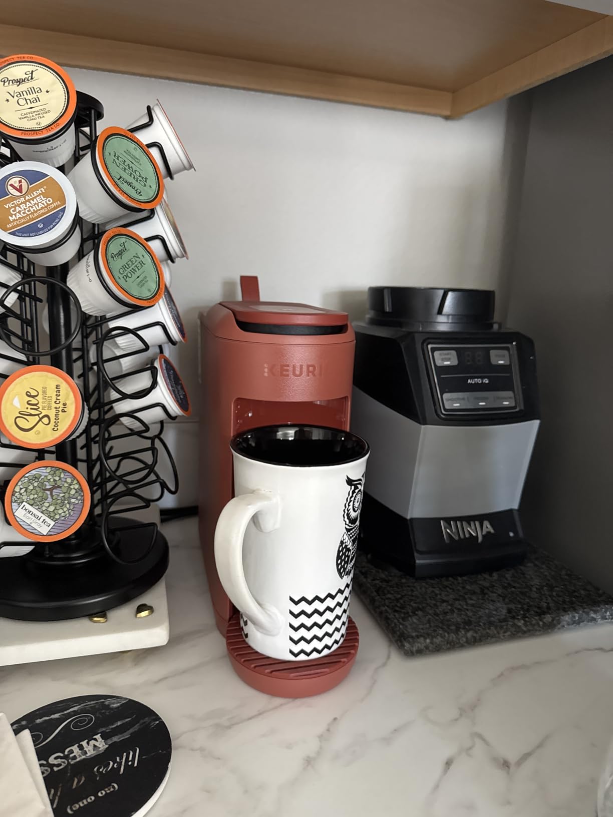 Keurig K-Mini Mate Single Serve K-Cup Pod Coffee Maker, Brews Up to 12 oz Cup, Compact Portable Coffee Machine for Small Spaces, Great for Dorms & Offices, Black customer photo 1