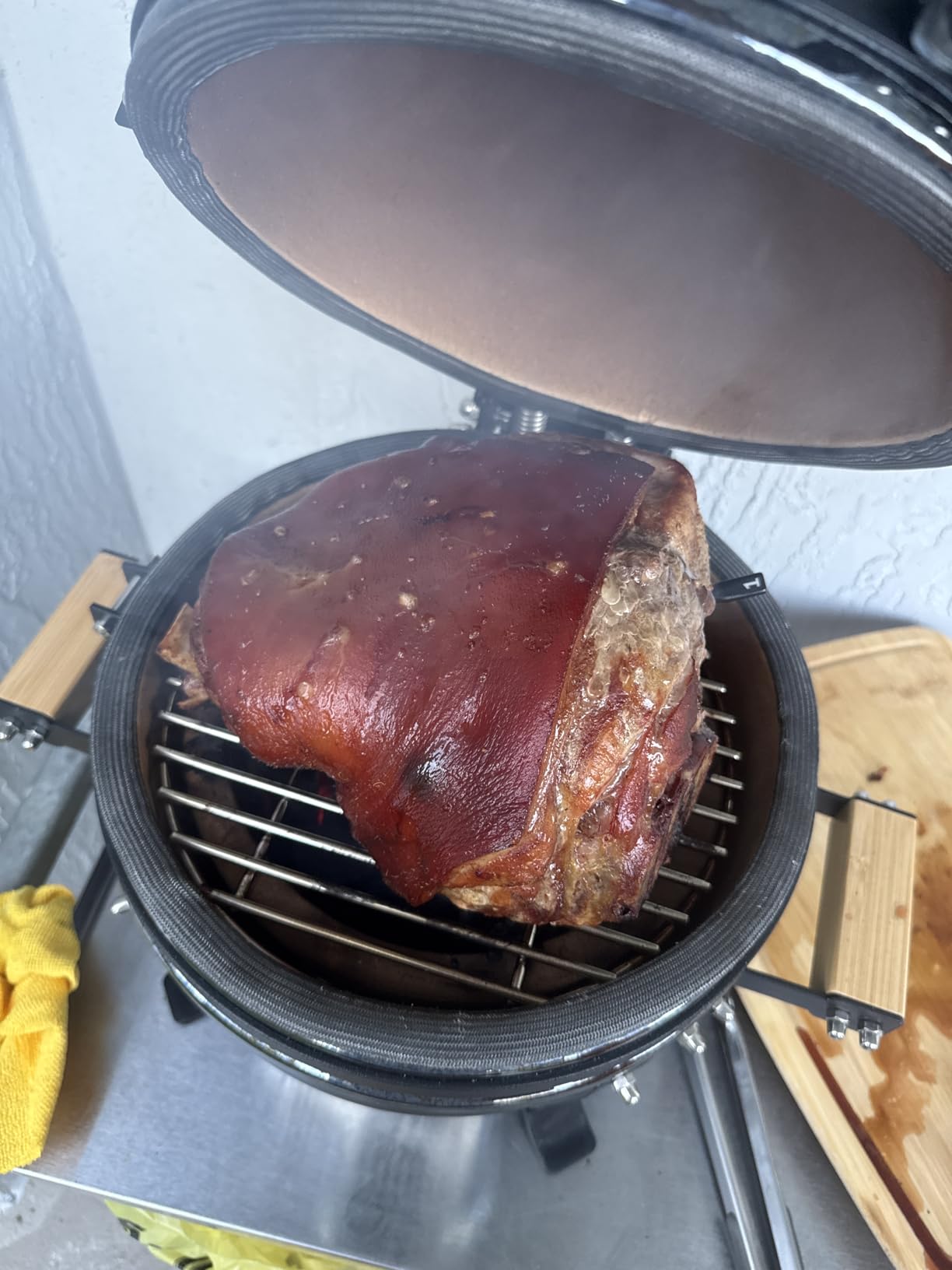 London Sunshine 13-Inch Ceramic Kamado Grill, Waterproof Vent Cap, Green customer photo 1
