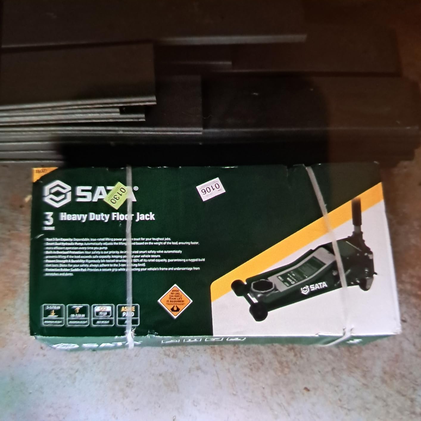 SATA 3-Ton (6,600 lb) Heavy-Duty Steel Floor Jack Ultra-Low Profile Design (2-11/16” Height) with Dual-Piston Quick Lift Pump, Tested for 1.5X Overload for Ultimate Safety customer photo 2
