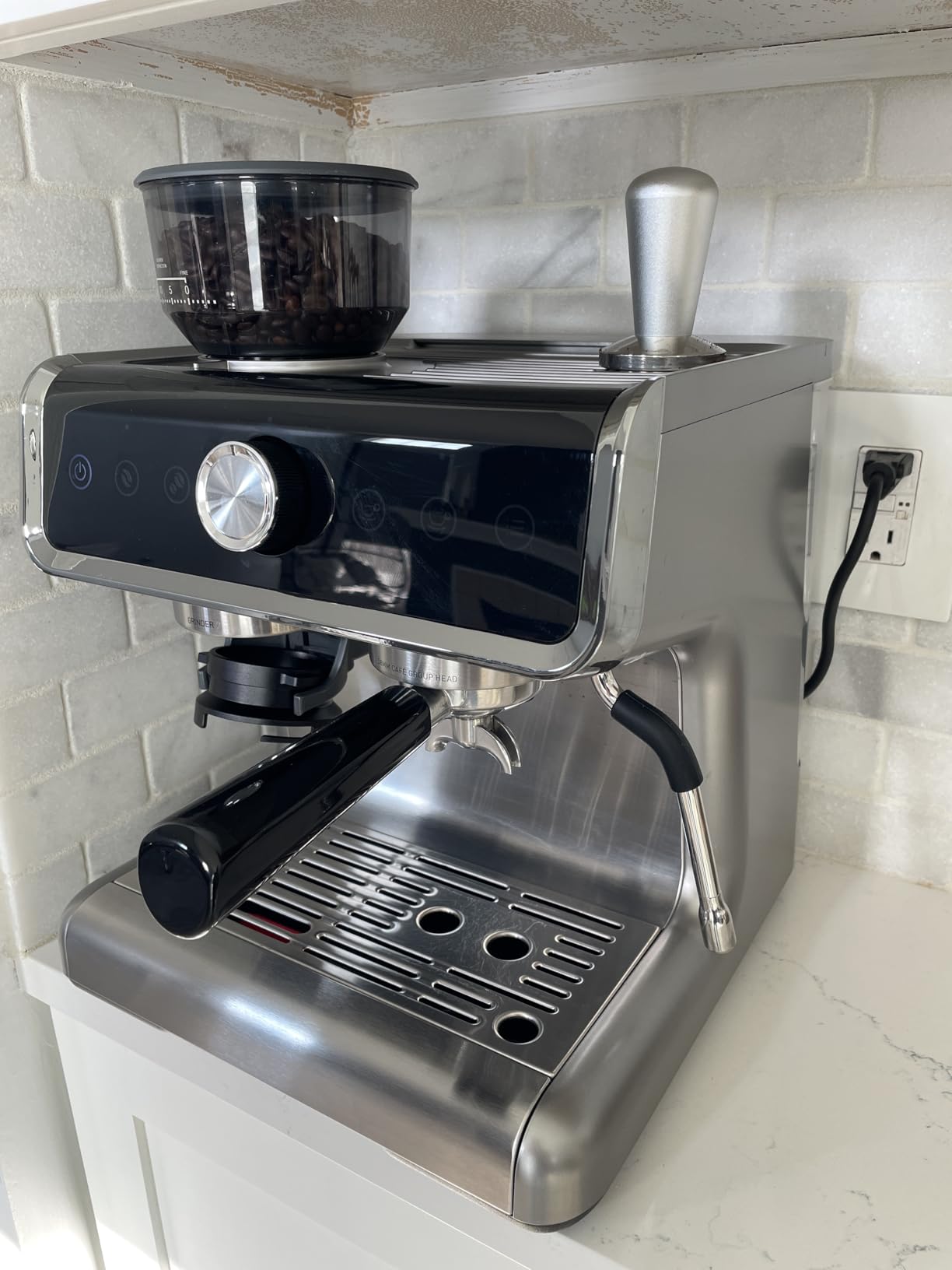 EUHOMY Espresso Machine with Grinder and Milk Frother, 20 Bar Pressure | 58mm Portafilter, PID Temperature Control, Steam Wand, Removable Water Tank for Cappuccino and Latte customer photo 1