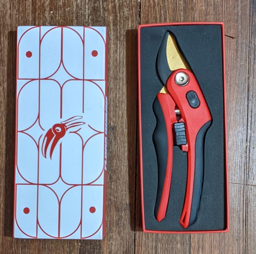 FLORA GUARD Heavy Duty Ratchet Pruning Shears, SK5 Steel Garden Clippers customer photo 2