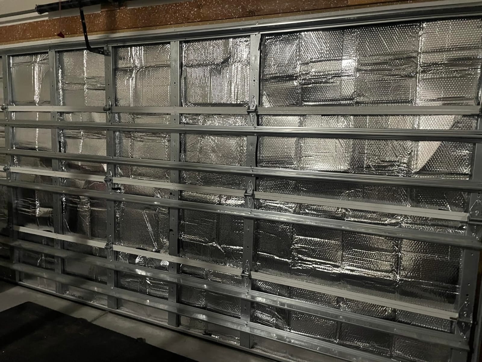 Reflective Foil Insulation, 24In x 20Ft Aluminum Foil Bubble Shield Double Reflective Bubble Insulation Sheet, Radiant Barrier Roll for RV Windows customer photo 1