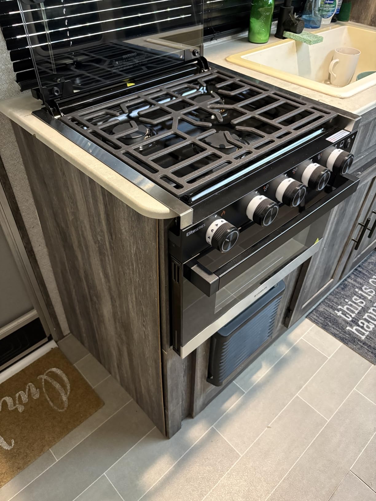 CAMPLUX Elite 21-Inch RV Stove Oven Combo with Flame Failure Protection | 1.8 Cu.ft RV Propane Oven with 3 Burners Cooktop, 28,100 BTU, Slide-In RV Range Oven for Camper, Trailer, Mobile Home Black customer photo 1
