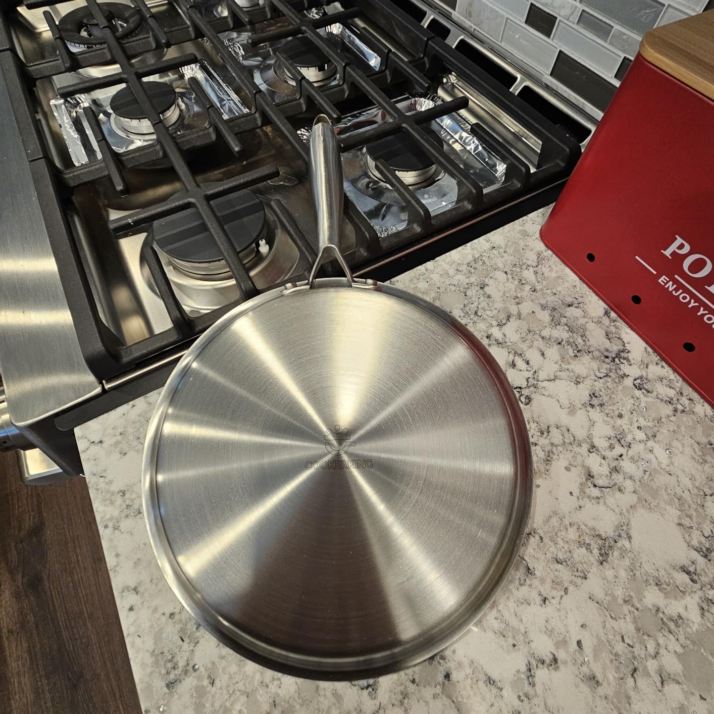 COOKER KING 11-inch Non-Stick Griddle, Crepe Pan for Pancakes, Tortillas | Non-Toxic Coating Comal, Dishwasher & Oven Safe, Induction Ready, Stay-Cool Handle, 3-Ply Clad Stainless Steel for Fast Heat customer photo 2