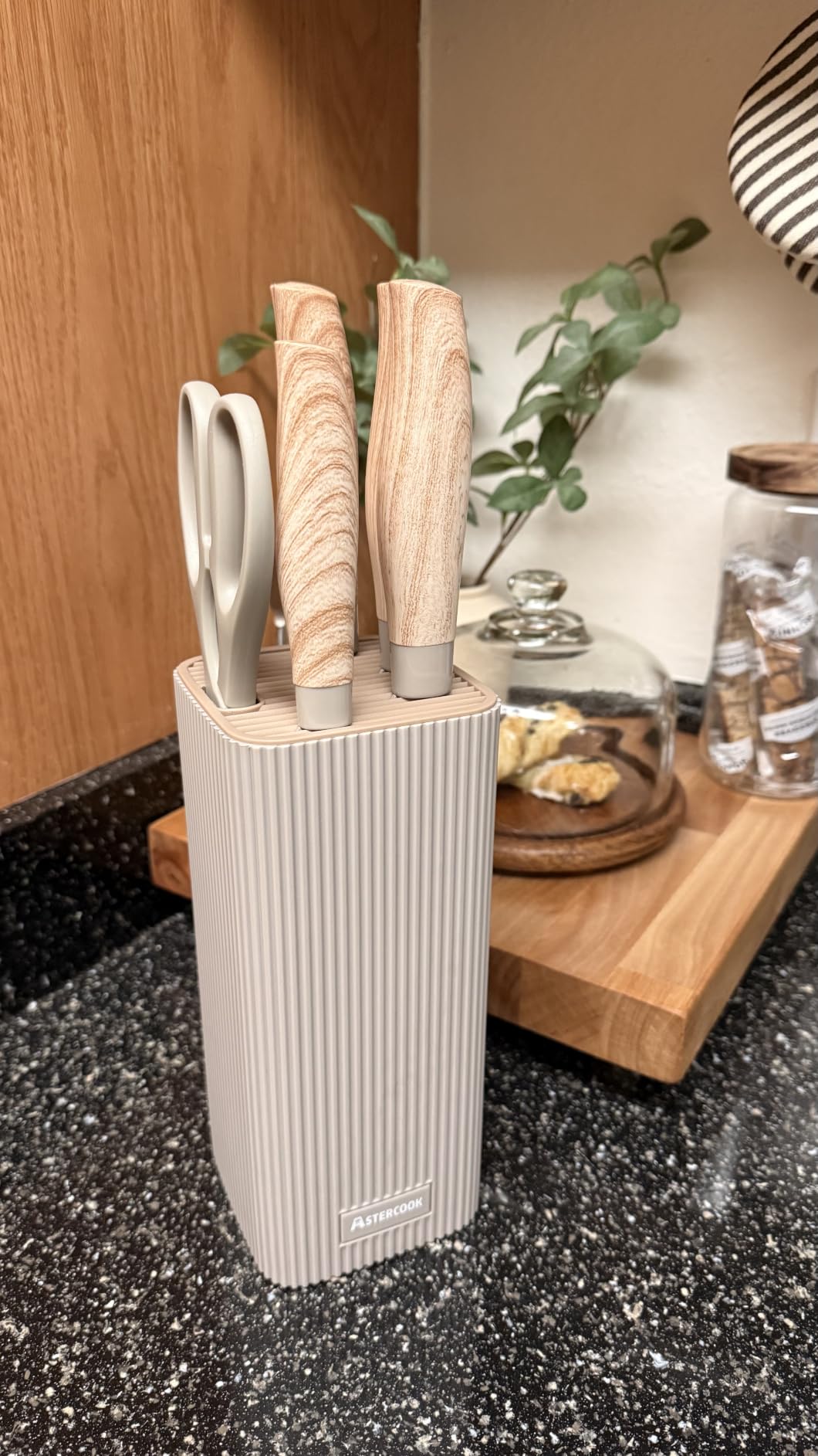 Astercook Knife Set, 6-Piece Kitchen Knife Set with Block, High Carbon Stainless Steel Ultra Sharp Kitchen Knives, Wood Grain Handle, Dishwasher Safe Knife Block Set, Khaki customer photo 2