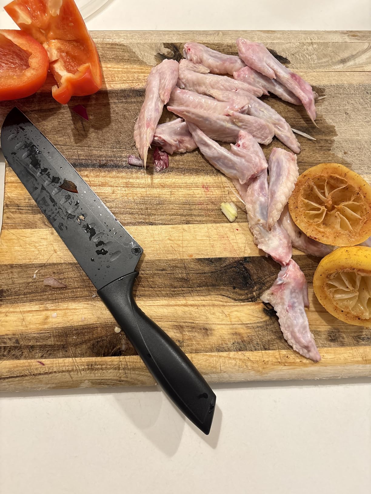 Knife Set, 8-Piece Kitchen Knife Set with Universal Block, Anti-Rust Chef Knives, Ergonomic Design, Dishwasher Safe (Black) customer photo 2