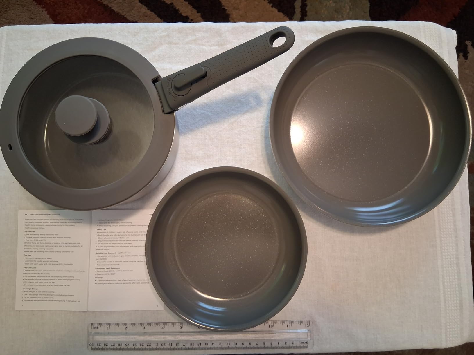 5PCS Pots and Pans Set Non Stick, Diamond-Titanium Ceramic Cookware Set & 3 Layer Stainless Steel with Detachable Handle, Induction Cookware, Non Toxic Oven/Dishwasher Safe, Gray customer photo 2