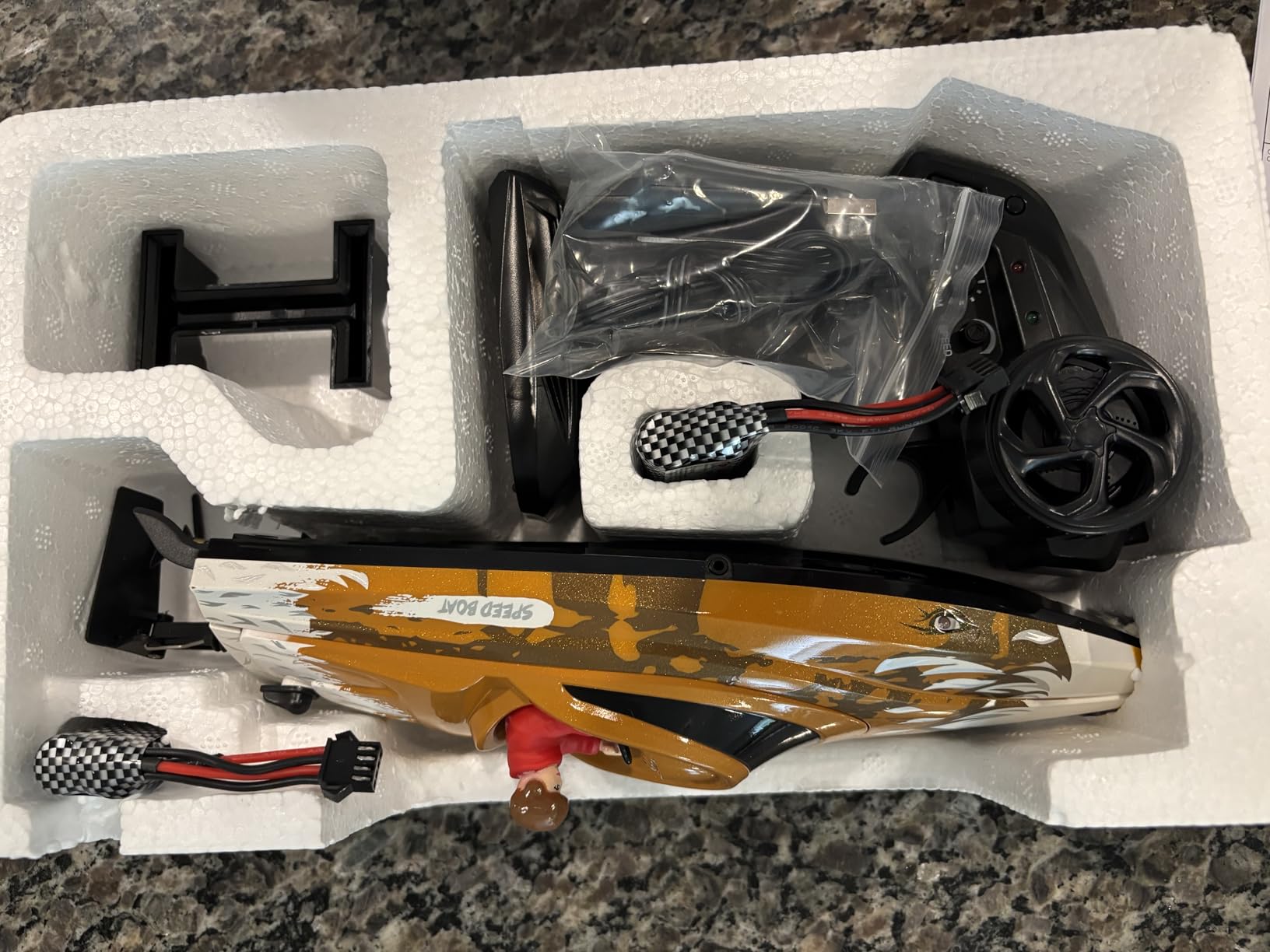 YESHIN RC Boat, 25 KPH Remote Control Boat for Kids 8-12 and Adults, Self-Righting Fast RC Speed Boats with LED Lights, Low Battery Alert,2.4Ghz, Waterproof Racing Toy for Pool & Lake customer photo 2